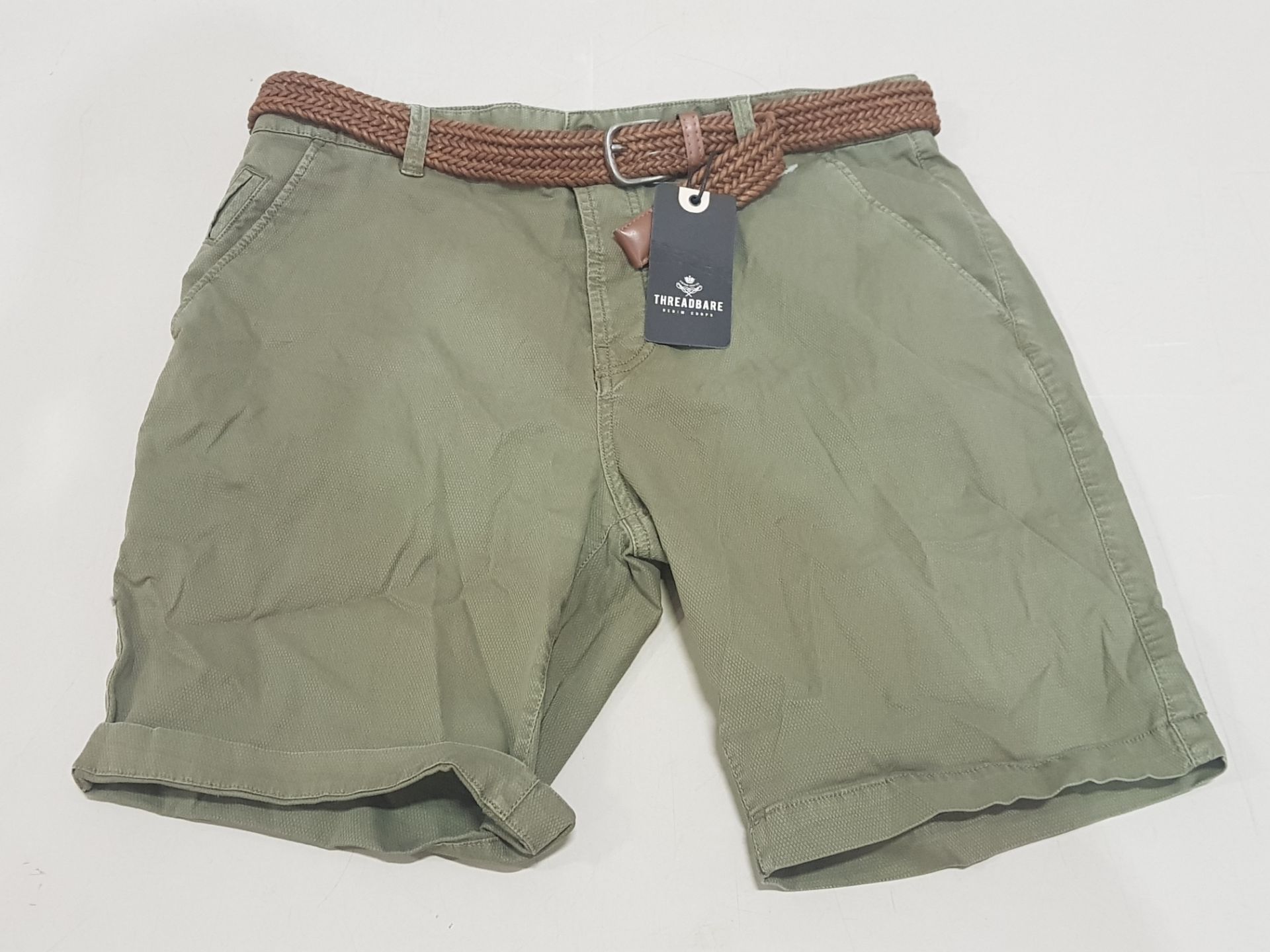 12 X BRAND NEW THREADBARE CHINO SHORT'S WITH BELT IN GREEN SIZES 3 IN SIZE 30 , 8 IN SIZE 34 , 1