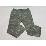 31 X BRAND NEW AEROPOSTALE MENS ANKLE CUFF CHINOS CAMO PRINT SIZES 13 IN SIZE 36R AND 18 IN SIZE 32R