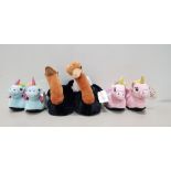 30 X BRAND NEW MIXED NIFTY KIDS UNICORN / OSTRICH 3D SLIPPERS - IN MIXED COLOURS - IN MIXED SIZES TO