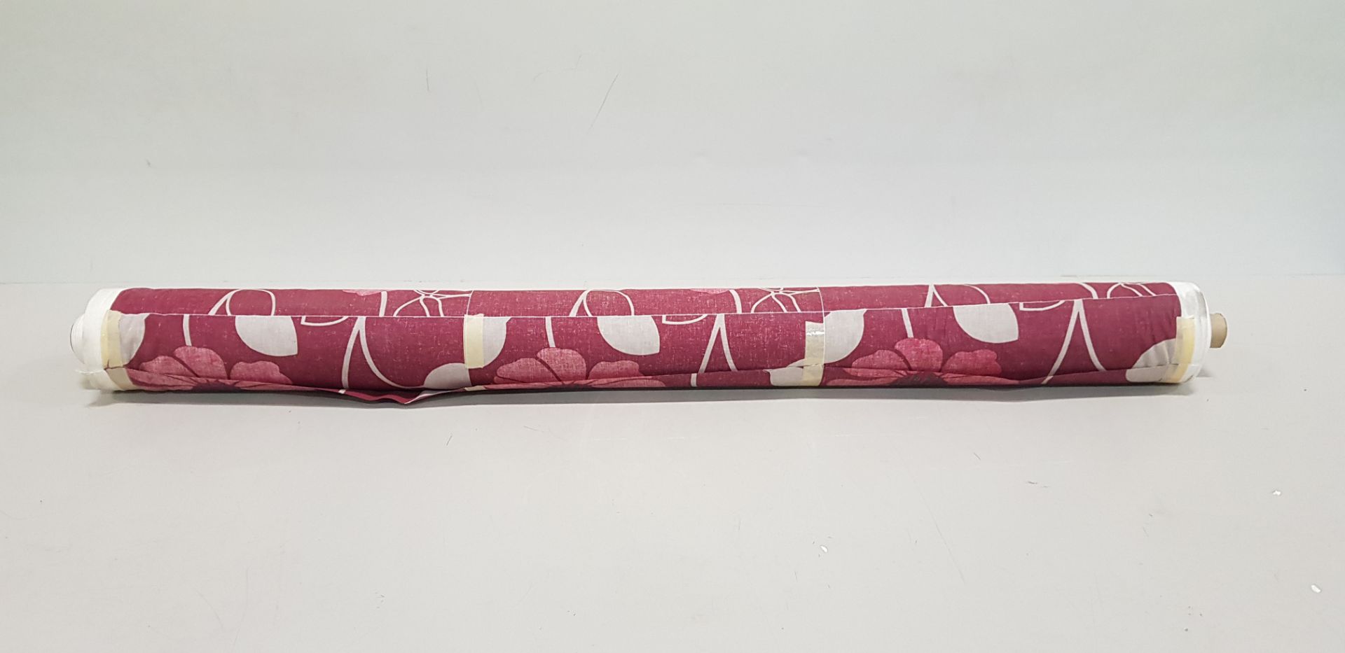 1 X ROLL OF FABRIC IN RED / WHITE FLORAL DESIGN -LENGTH 30M - £12.99 / M - TOTAL £389.7