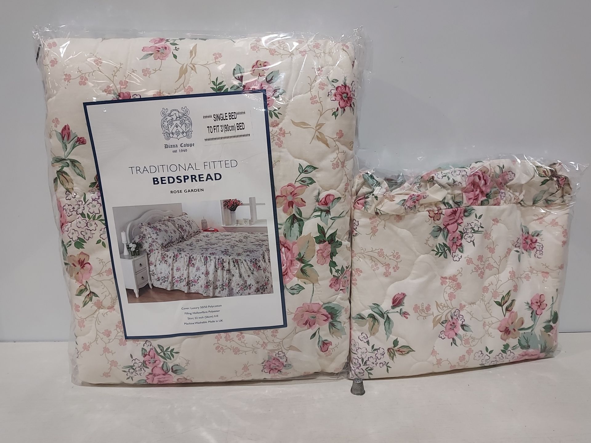 30 X BRAND NEW DIANA COMPE TRADITIONAL FIT BEDSPREAD IN ROSE GARDEN STYLE FOR SINGLE BED TO