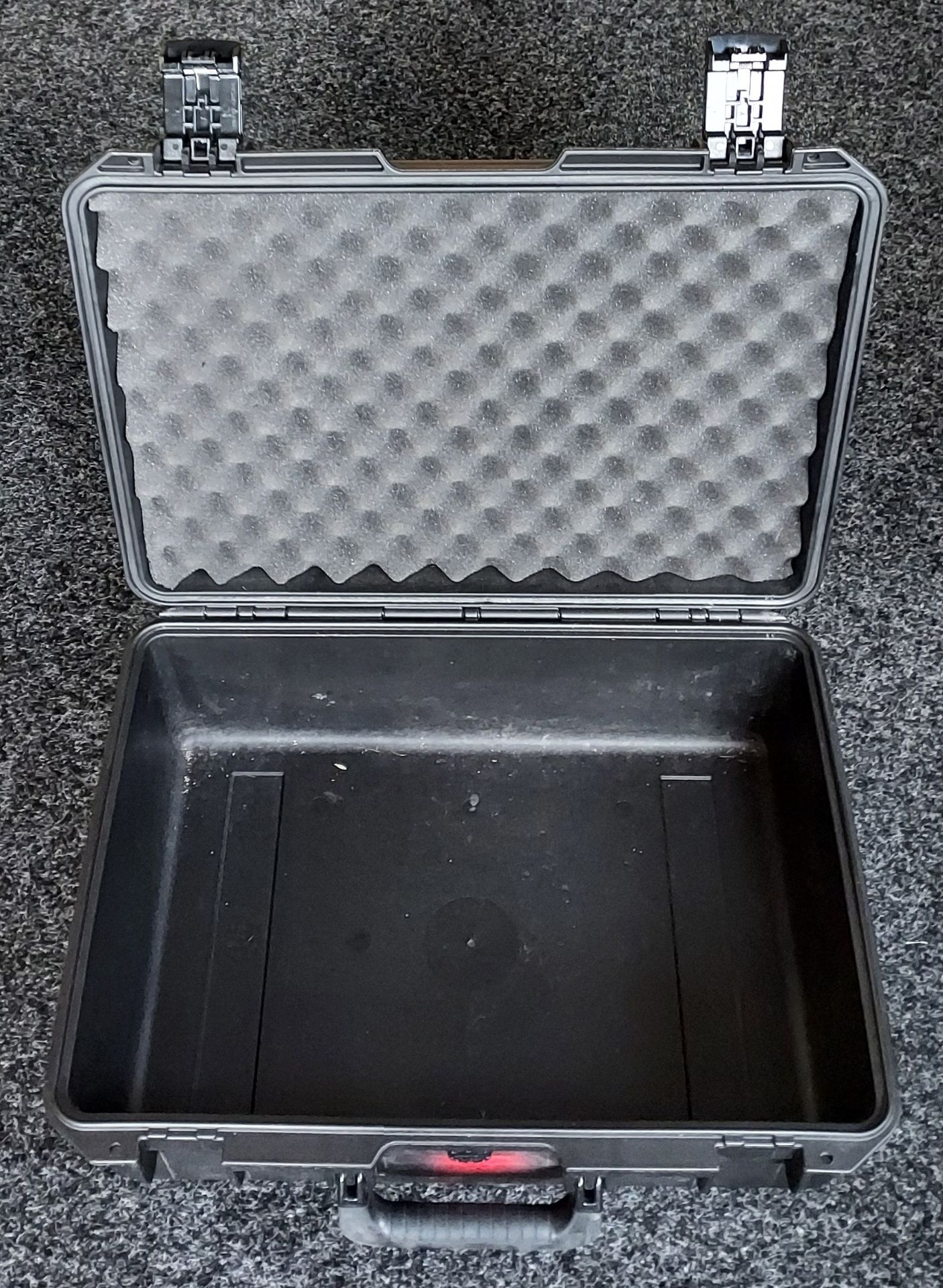 PELI STORM CASE IM2600 WITH FOAM PROTECTION - Image 2 of 3