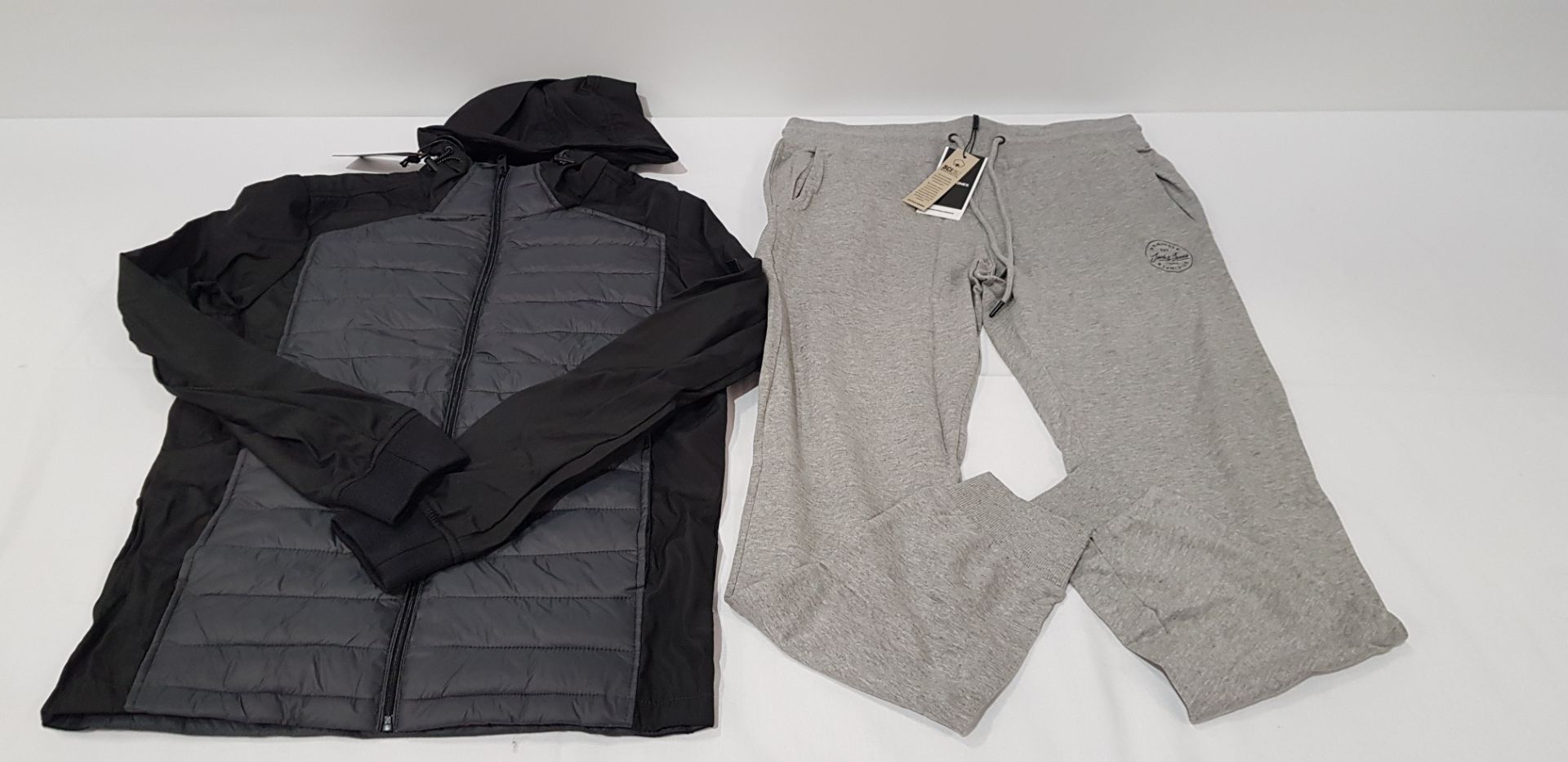 14 X BRAND NEW MIXED LOT CONTAINING 8 JACK AND JONES GREY JOGGING BOTTOM, SIZES INCLUDE 2 SMALL, 4