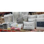 40 + BRAND NEW BEDDING LOT CONTAINING SUPER LIGHTWEIGHT LUXURY DUVET KING SIZE - POLY COTTON QUILTED