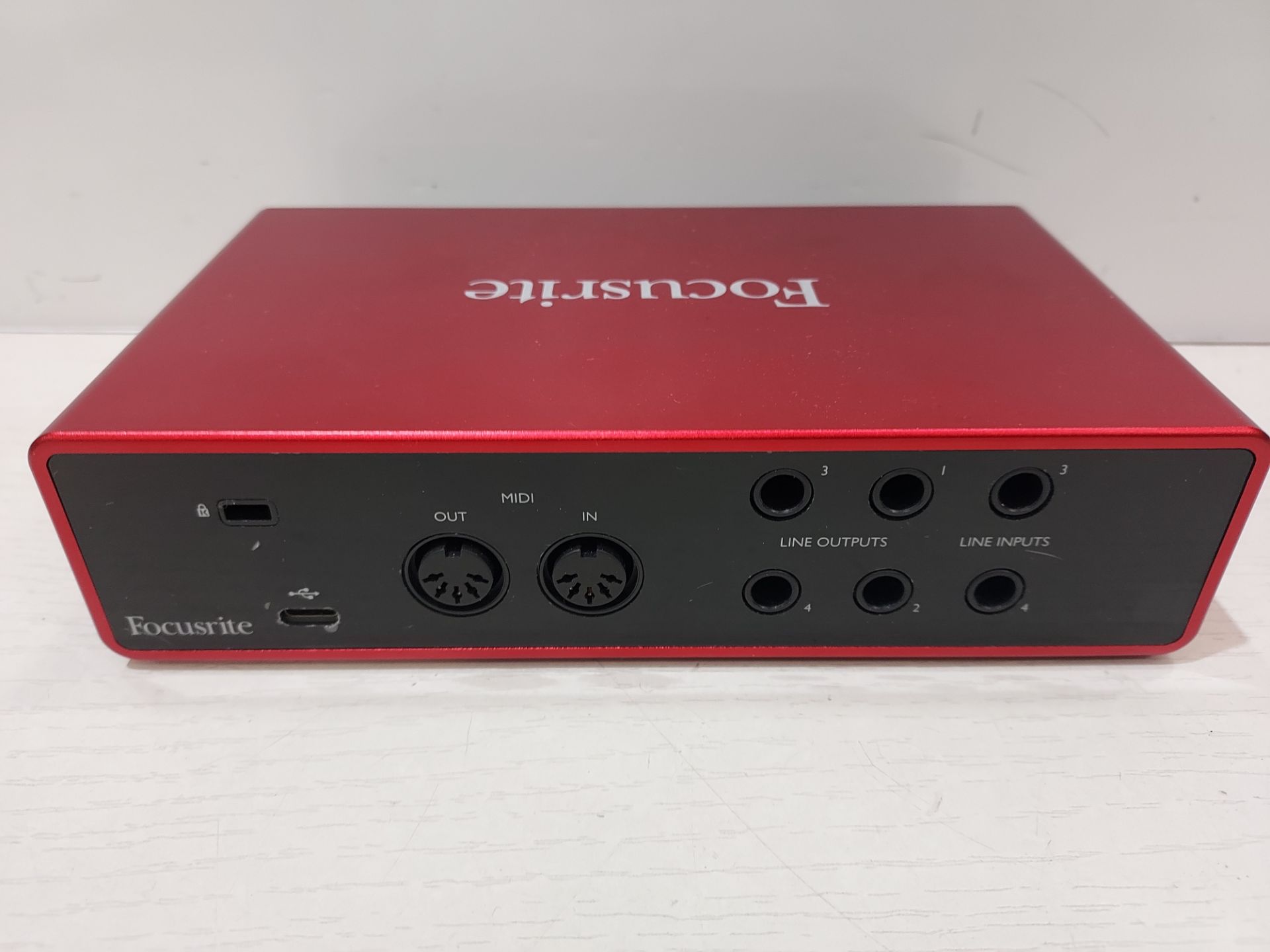 FOCUSRITE SCARLETT-414 4TH GEN USB AUDIO INTERFACE - Image 3 of 3