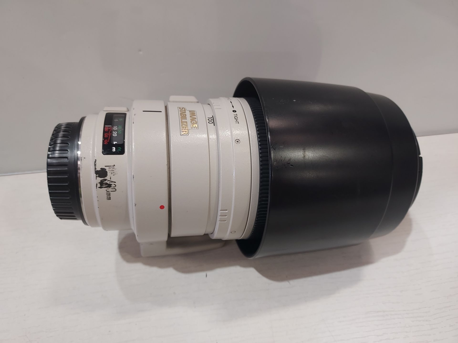 CANON 100-400MM F/4, 5-5, 6L IS TELEPHOTO LENS WITH ORIGINAL BOX - Image 3 of 3