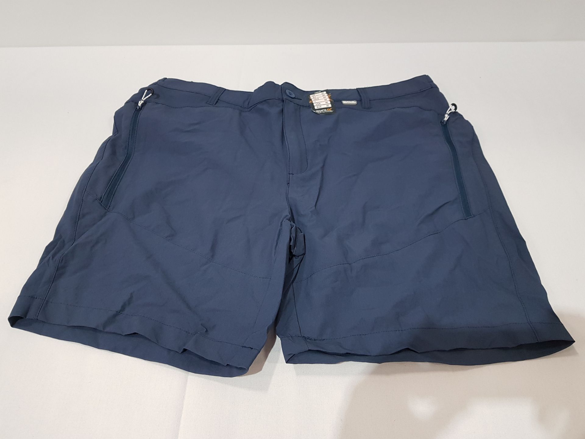 7 X BRAND NEW MENS HIGHTON REGATTA MID-LENGTH WALKING SHORTS IN NAVY BLUE, SIZES INCLUDE 3 IN 40