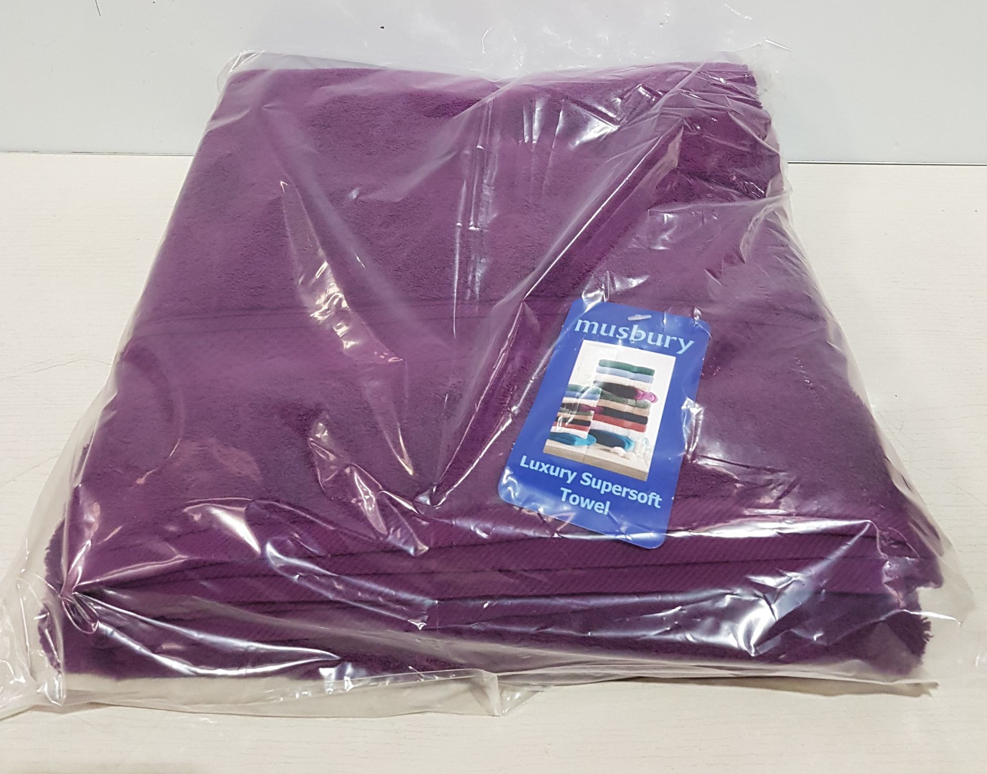 20 X BRAND NEW MUSBURY LUXURY SUPERSOFT TOWELS - ALL IN PURPLE GRAPE - ( 100 X 150 CM ) - IN 2