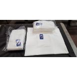 36 X BRAND NEW MUSBURY LUXURY SUPERSOFT TOWELS - ALL IN WHITE COLOUR - ( SIZE : 70 X 127 CM ) - IN 2