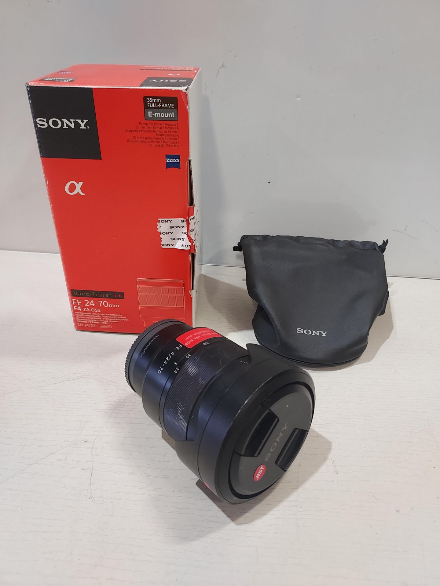 SONY FE 24-70 MM F/4 ZA 0SS CAMERA LENS WITH ORIGINAL BOX - Image 2 of 2