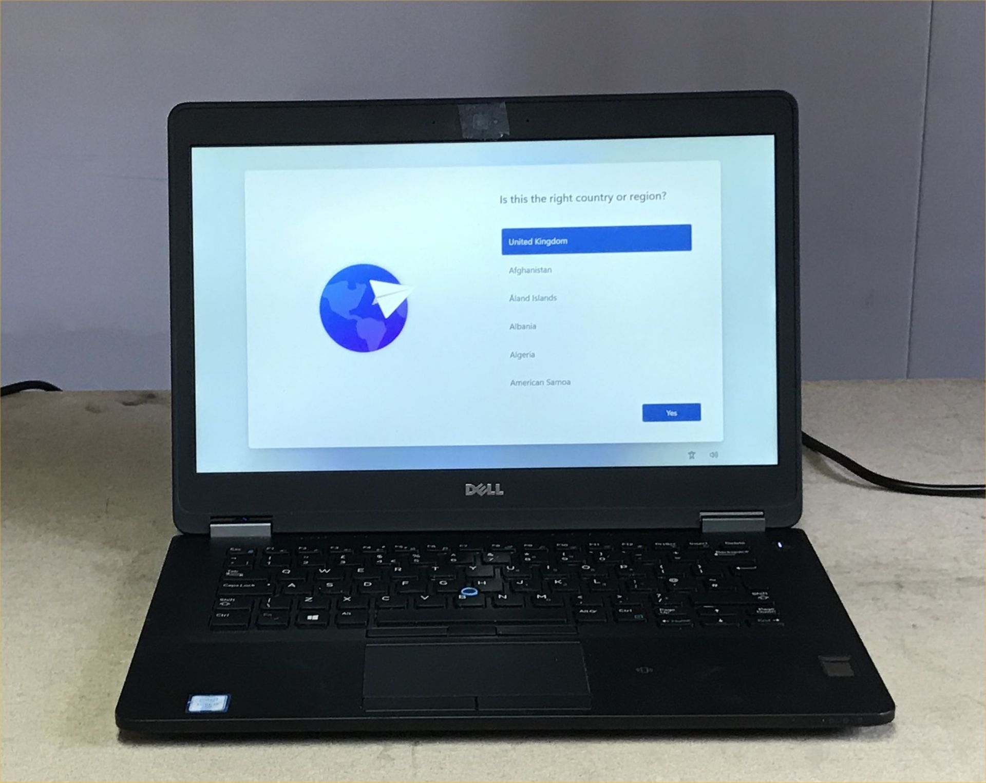 DELL LATITUDE E7470 LAPTOP, INTEL I7-6600U CPU, 8GB RAM, 256GB SSD, DATA WIPED & WIN 11 INSTALLED,