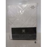 30 X BRAND NEW DIANA COUPE LUXURY QUILTED MATTRESS PROTECTORS - SIZE 135CM X 190CM