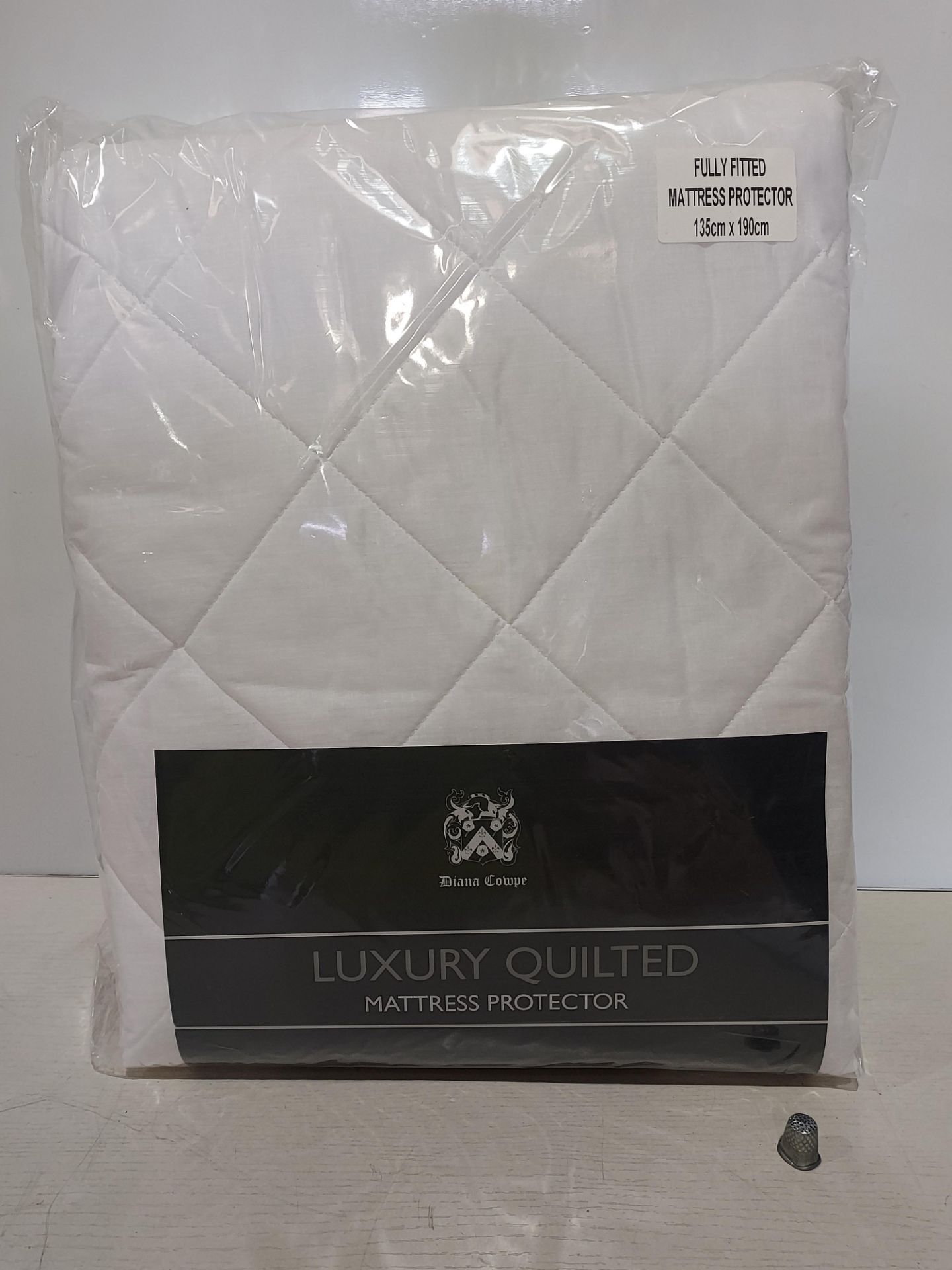 30 X BRAND NEW DIANA COUPE LUXURY QUILTED MATTRESS PROTECTORS - SIZE 135CM X 190CM