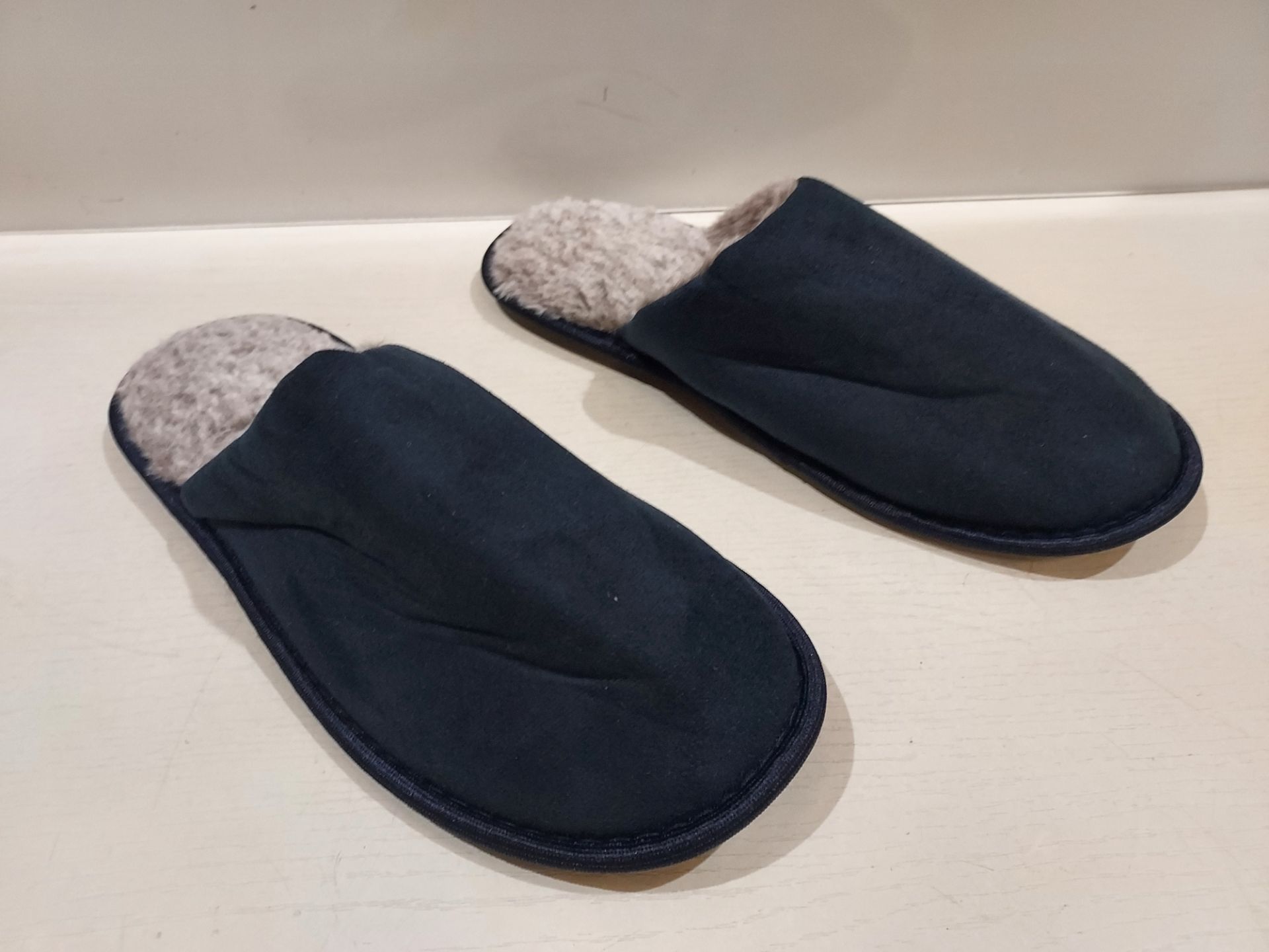 36 X BRAND NEW PAIRS OF PERSONALISED FAUX SUEDE SLIPPERS IN NAVY IN SIZE LARGE IN TWO BOXES