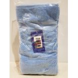 30 X BRAND NEW MUSBURY LUXURY SUPERSOFT TOWELS - ALL IN CORNFLOWER BLUE - (70 X 127 CM ) - IN 2