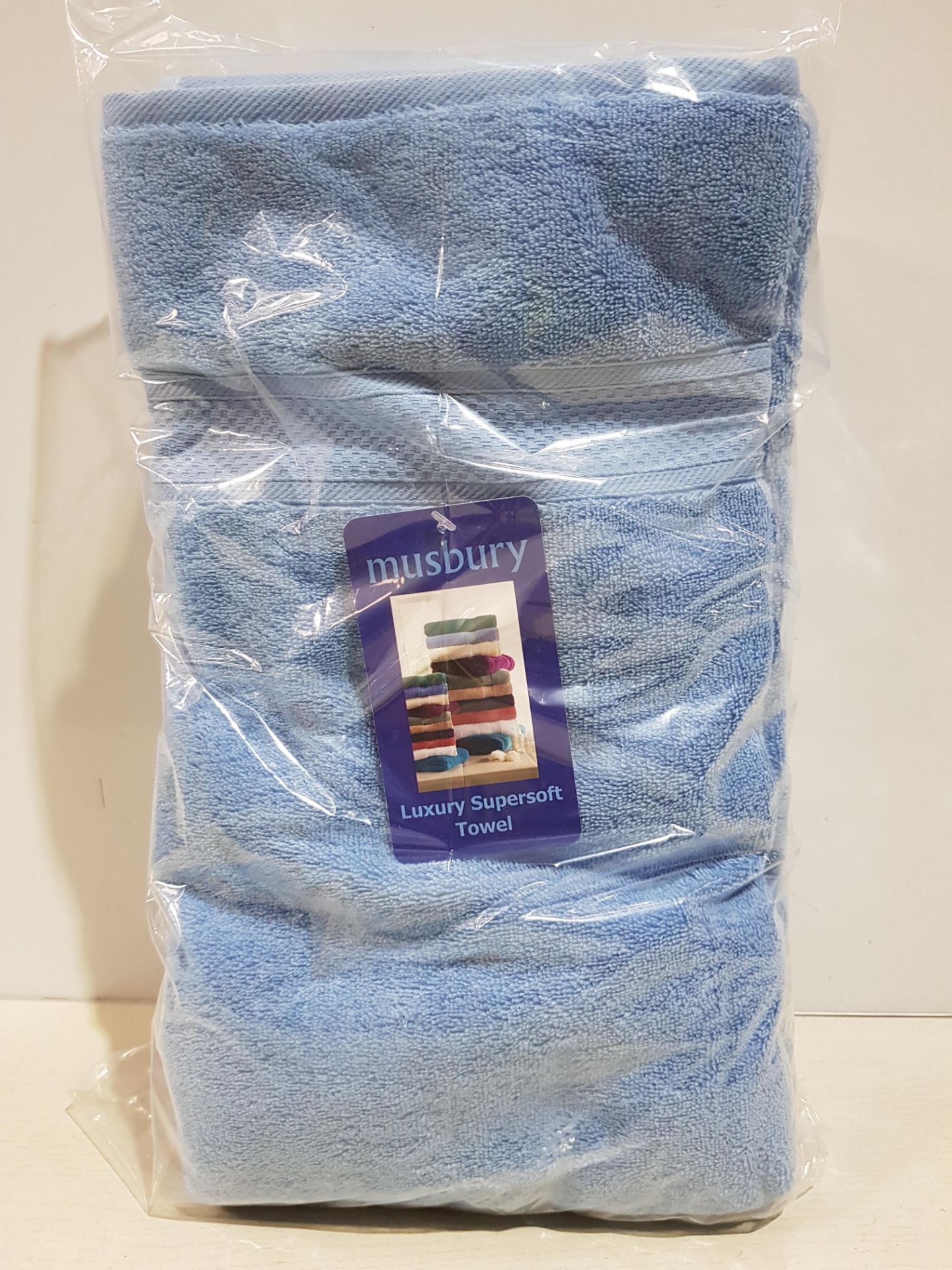 30 X BRAND NEW MUSBURY LUXURY SUPERSOFT TOWELS - ALL IN CORNFLOWER BLUE - (70 X 127 CM ) - IN 2