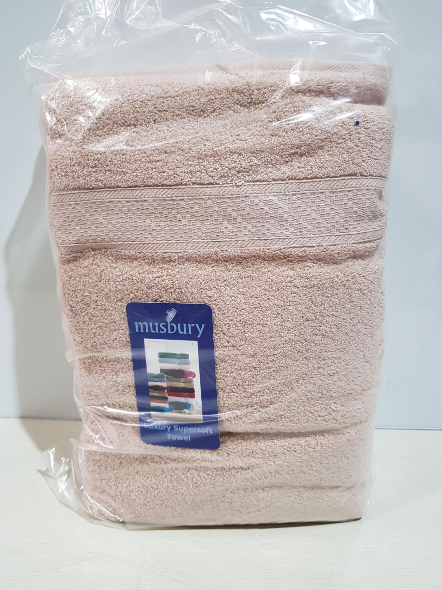 30 X BRAND NEW MUSBURY LUXURY SUPERSOFT TOWELS - ALL IN LATTE COLOUR - (70 X 127 CM ) - IN 2 BOXES