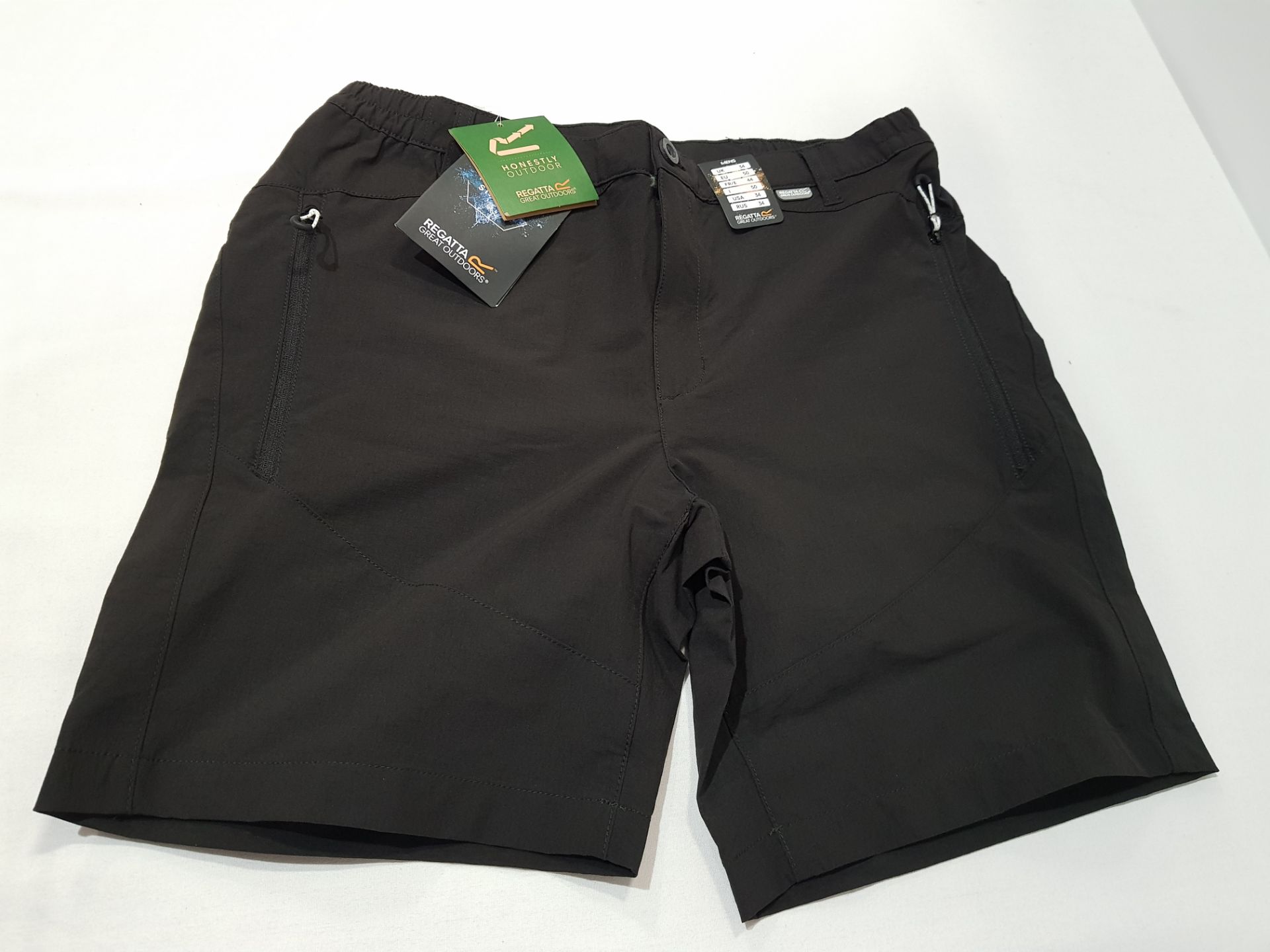 14 X BRAND NEW BNWT MENS HIGH TONE REGATTA MID LENGTH WALKING SHORTS IN BLACK IN MIXED SIZES (RRP £