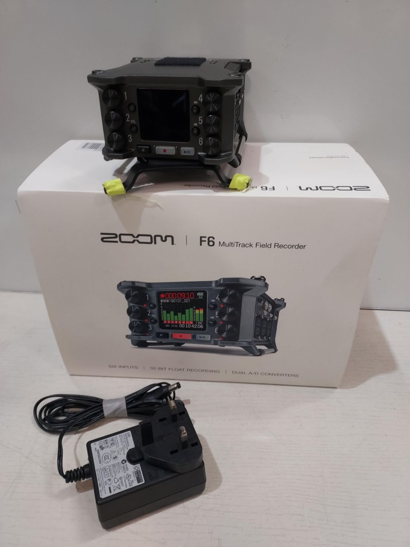 ZOOM F6 MULTITRACK FIELD RECORDER - Image 2 of 2