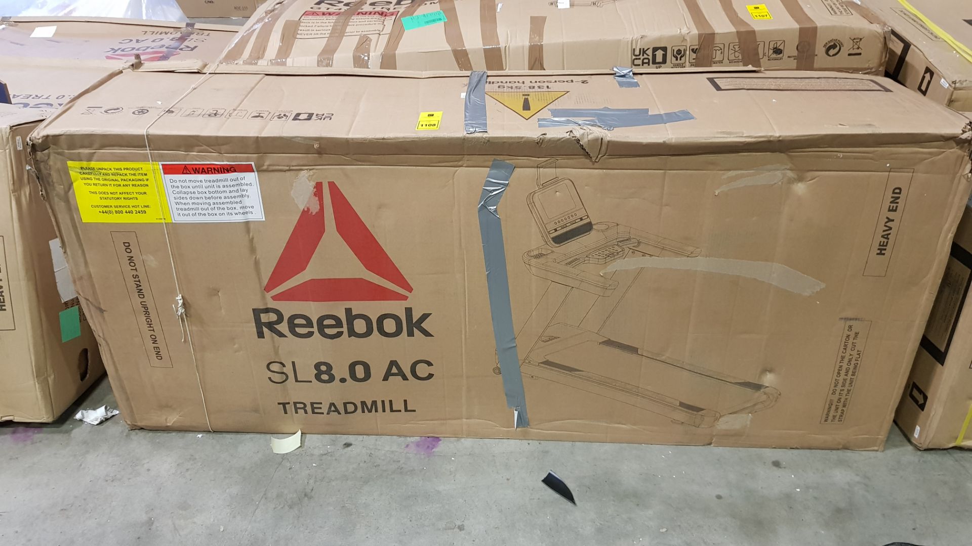 1 X BOXED REEBOK SL8.0 AC TREADMILL - IN 1 BOX ( PLEASE NOTE CUSTOMER RETURN AND DAMAGE ON BOX ) RRP - Image 2 of 2