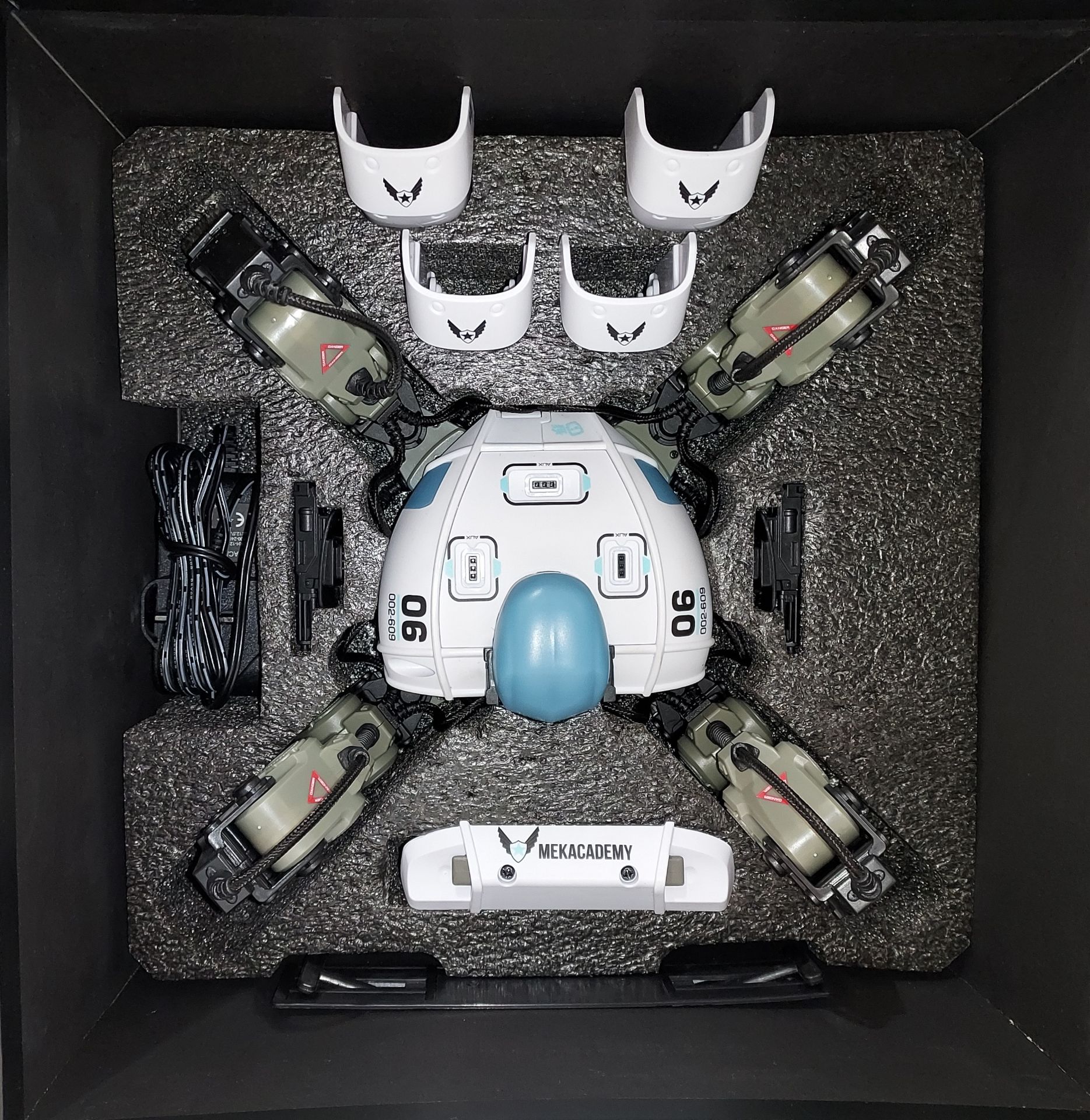 3 X MEKAMON NEXT LEVEL ROBOTICS GAMING AR (PLEASE NOTE BATTERIES HAVE EXCEEDED EXPIRATION DATE) - - Image 3 of 4