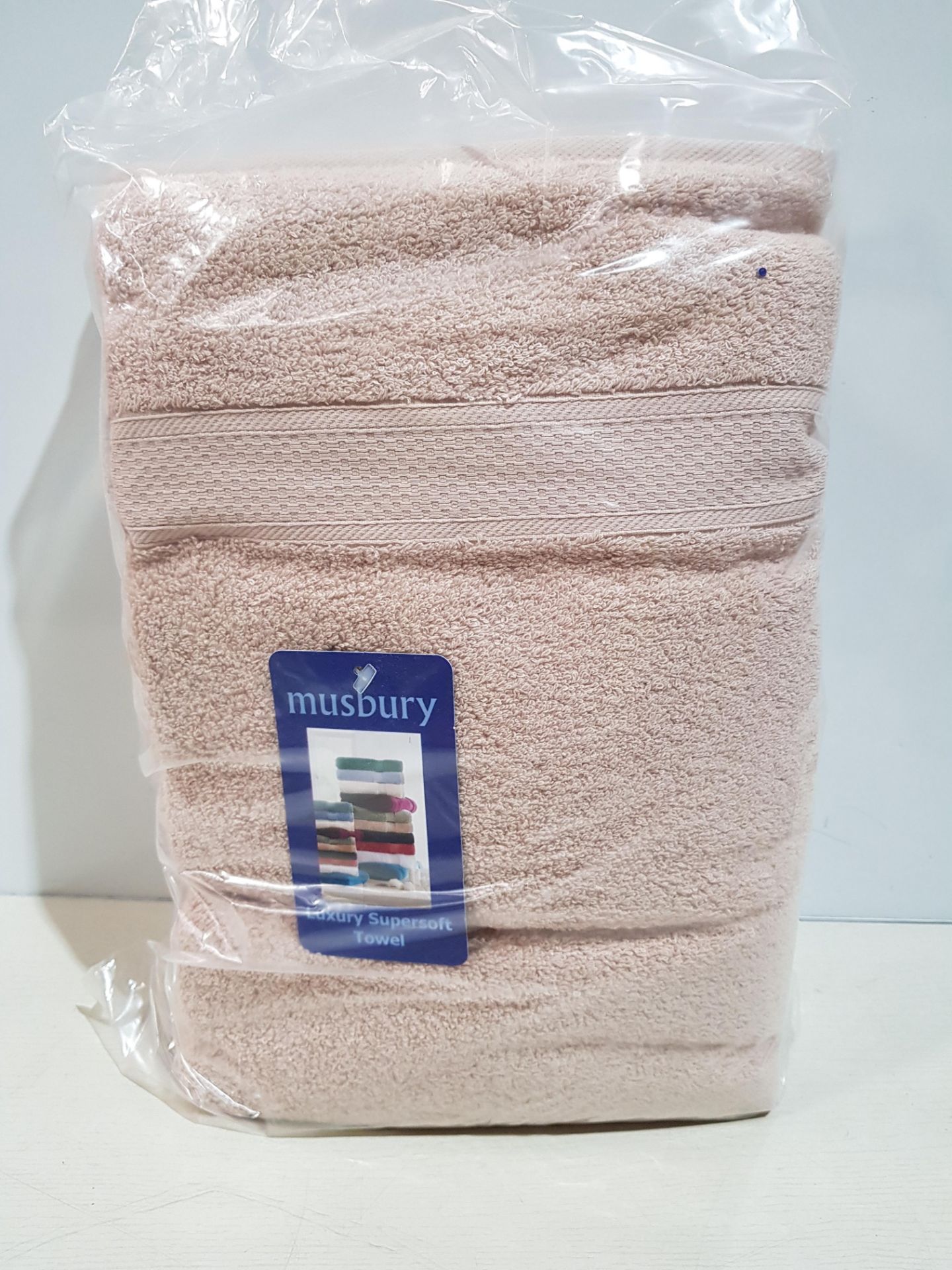 30 X BRAND NEW MUSBURY LUXURY SUPERSOFT TOWELS - ALL IN LATTE COLOUR - (70 X 127 CM ) - IN 2 BOXES