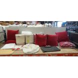 20 X BRAND NEW MIXED LOT CONTAINING LINEN PLEAT LINED EYELET CURTAINS IN RED AND CREAM 90 X 90 - RED