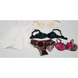 50 X BRAND NEW WOMENS NIGHTWEAR/UNDERWEAR- CONTAINS YESMASTER BRAS IN VARIOUS STYLES AND SIZES,