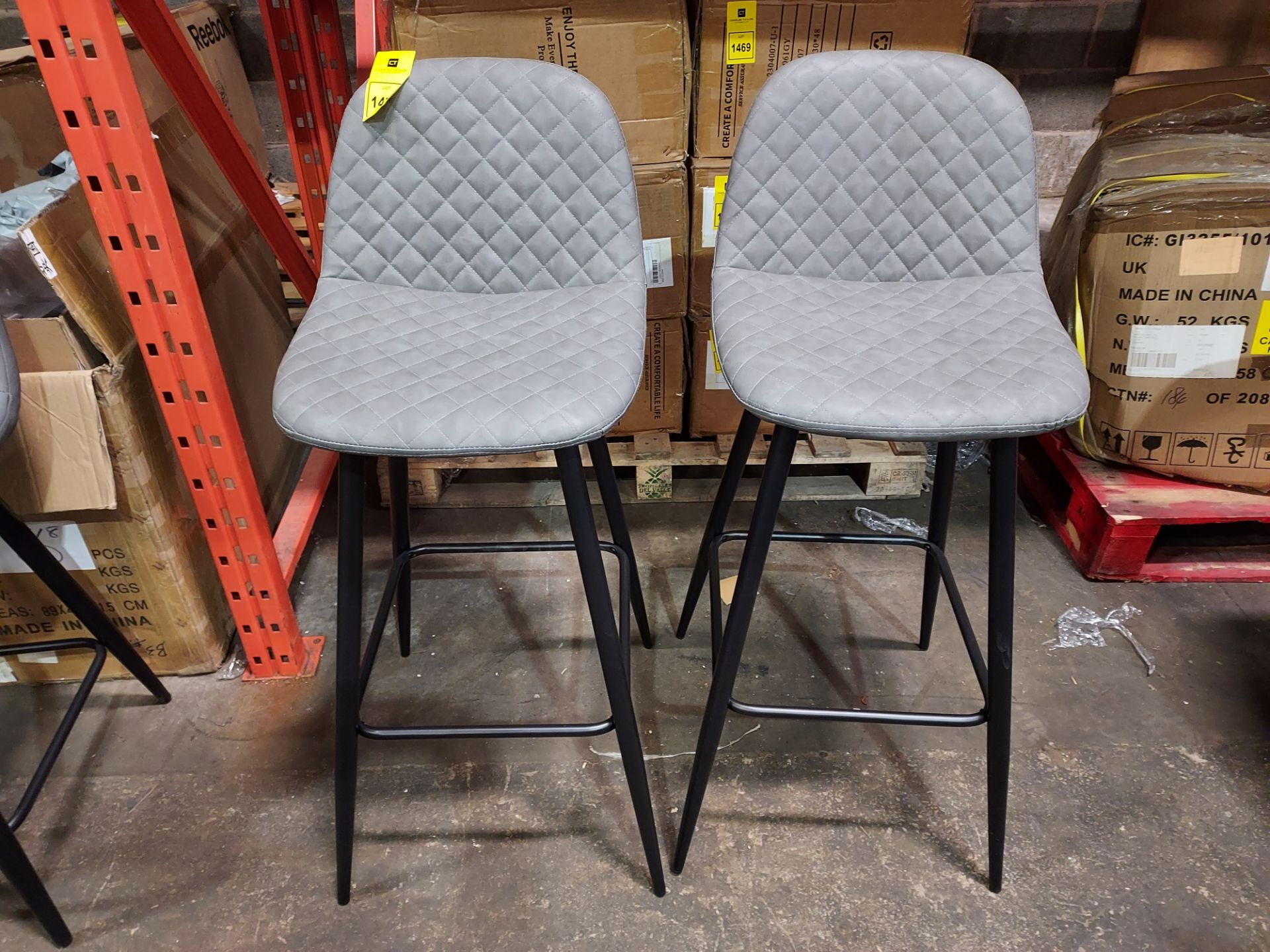 4 X BRAND NEW ENJOY THE GOOD LIFE BAR STOOLS IN LEATHER LOOK GREY IN TWO BOXES