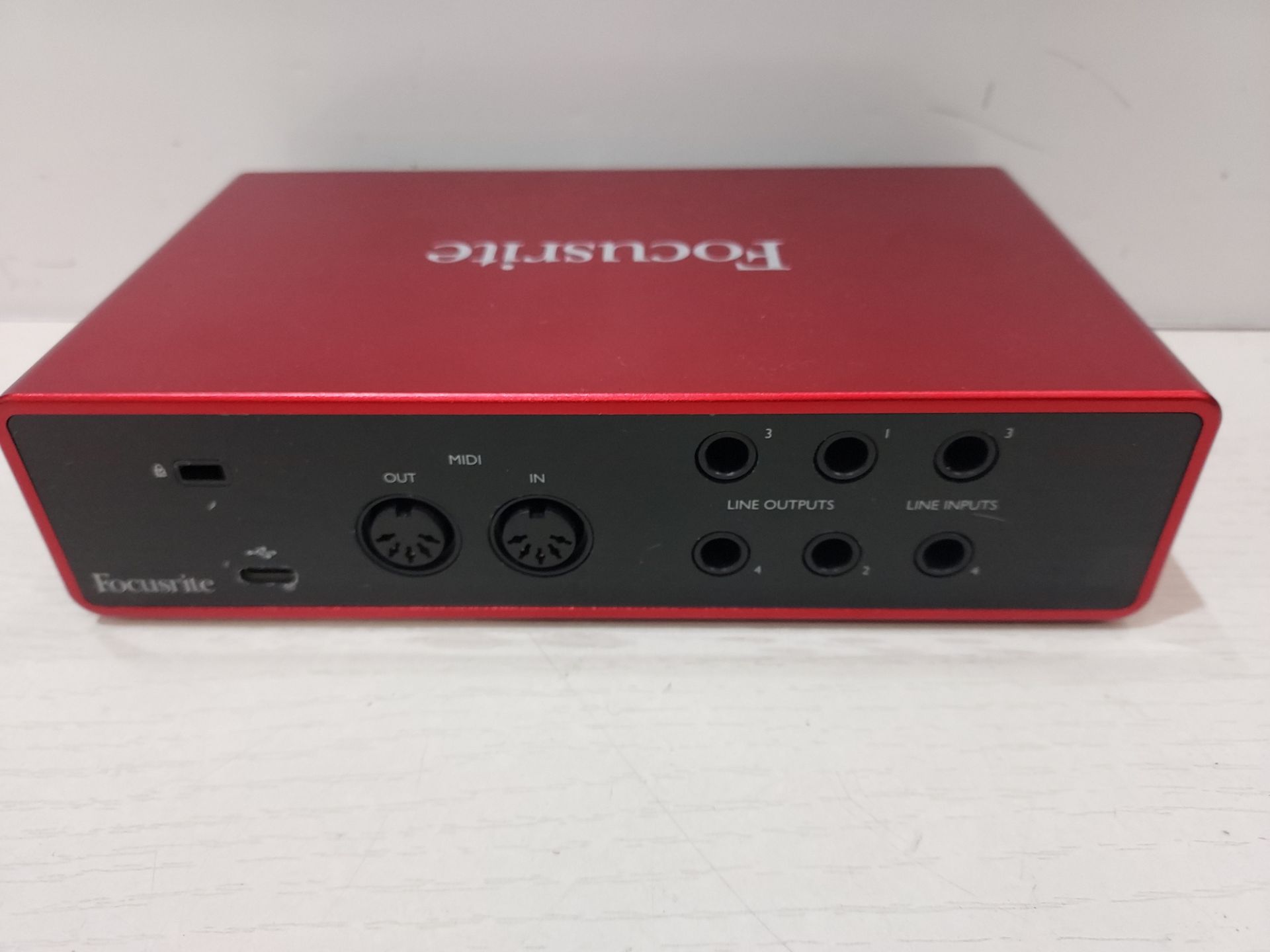 FOCUSRITE SCARLETT-414 4TH GEN USB AUDIO INTERFACE - Image 3 of 3