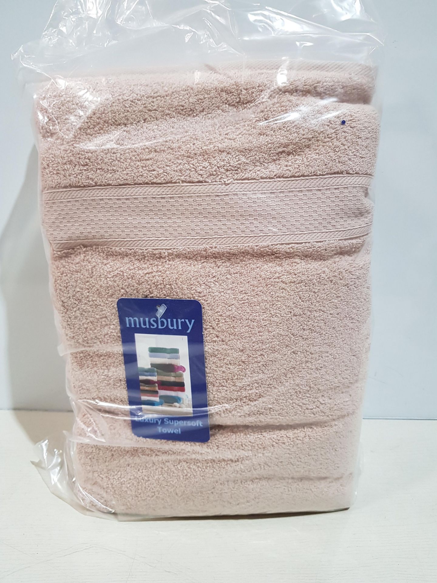 30 X BRAND NEW MUSBURY LUXURY SUPERSOFT TOWELS - ALL IN LATTE COLOUR - (70 X 127 CM ) - IN 2 BOXES