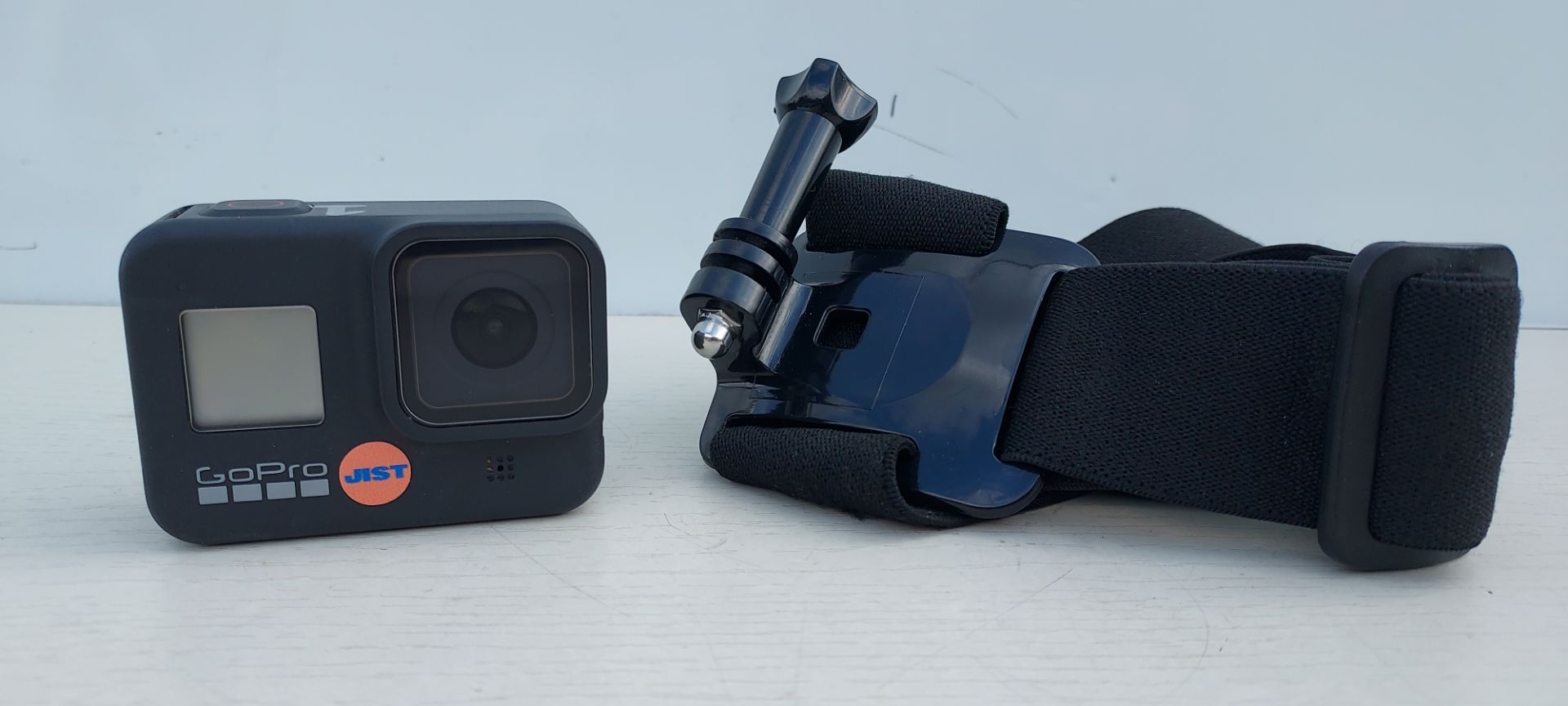 GOPRO HERO8 BLACK - WATERPROOF 4K DIGITAL ACTION CAMERA WITH HYPERSMOOTH STABILISATION, TOUCH SCREEN - Image 2 of 2