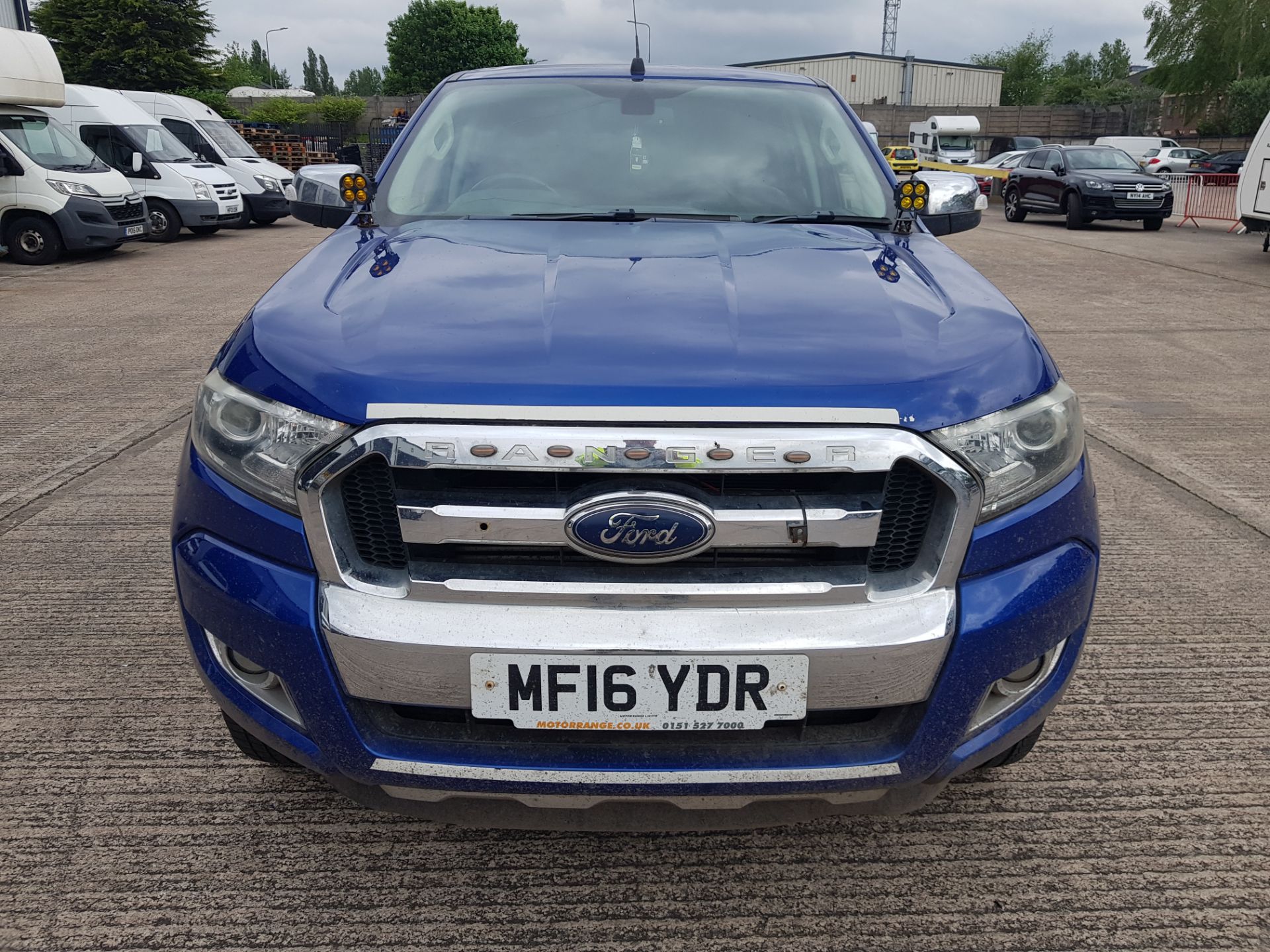 BLUE FORD RANGER LIMITED 4X4 DCB TD DIESEL PICKUP 2198CC FIRST REGISTERED 5/4/2016 REG: MF16YDR - Image 5 of 10