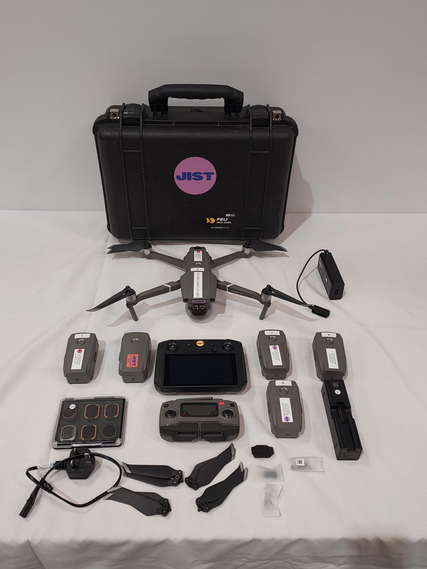 DJI MAVIC 2 PRO DRONE WITH A DJI SMART CONTROLLER AND A DJI RC1B CONTROLLER IN A CARRY BOX (MORE - Image 5 of 6