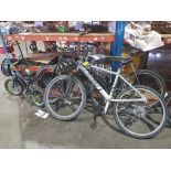 4 PIECE MIXED BIKE LOT CONTAINING 1X RALEIGH MOUNTAIN BIKE - APOLLO MOUNTAIN BIKE 1X UNBRANDED -