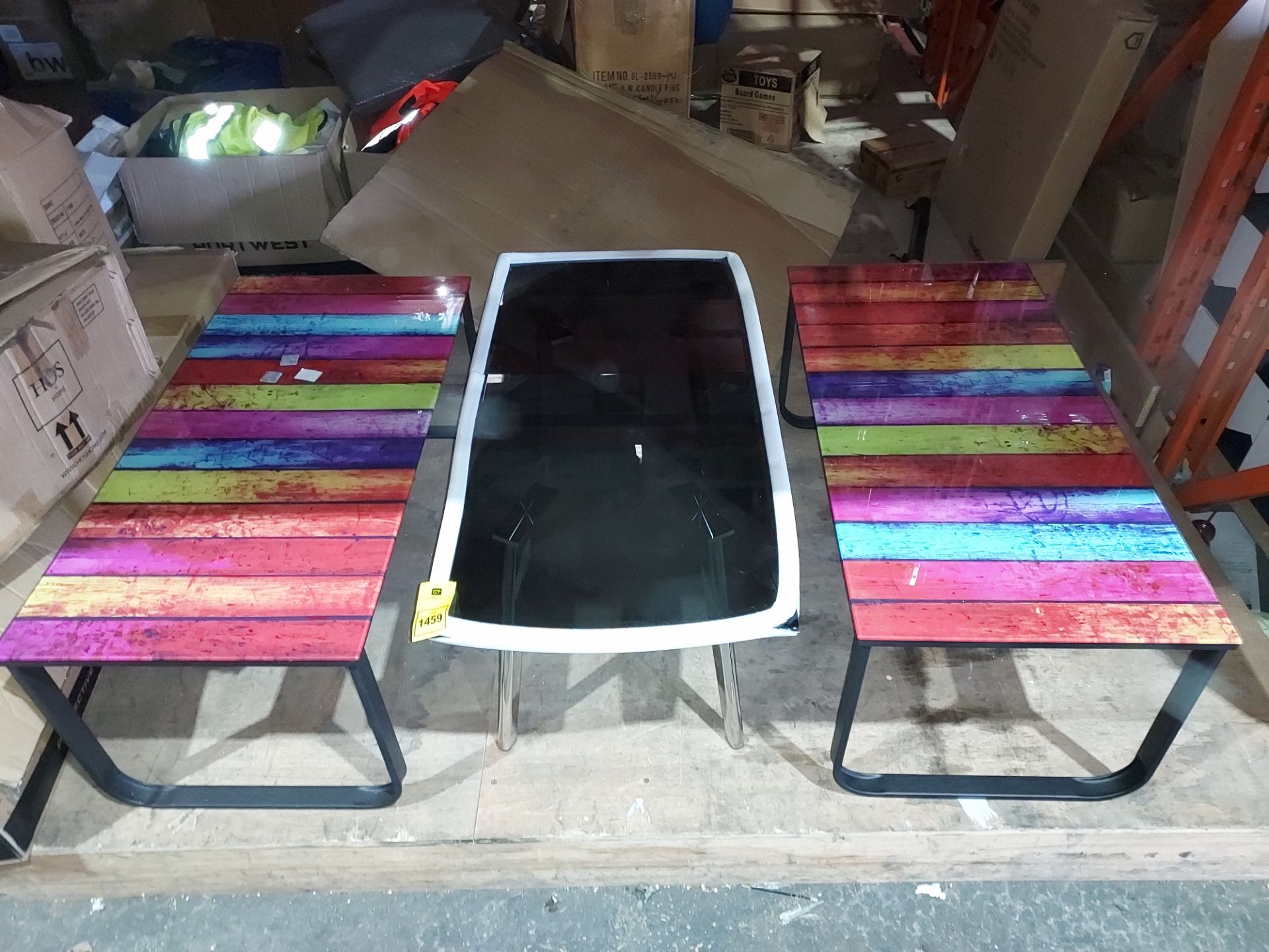 3 X BRAND NEW MIXED COFFEE TABLES TO INCLUDE 2 X GLASS TOP MULTICOLOURED ( L 100 CM X W 50 CM X 42