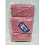 33 X BRAND NEW MUSBURY LUXURY SUPERSOFT TOWELS - ALL IN RICH DAMSON / PINK - (70 X 127 CM ) - IN 2