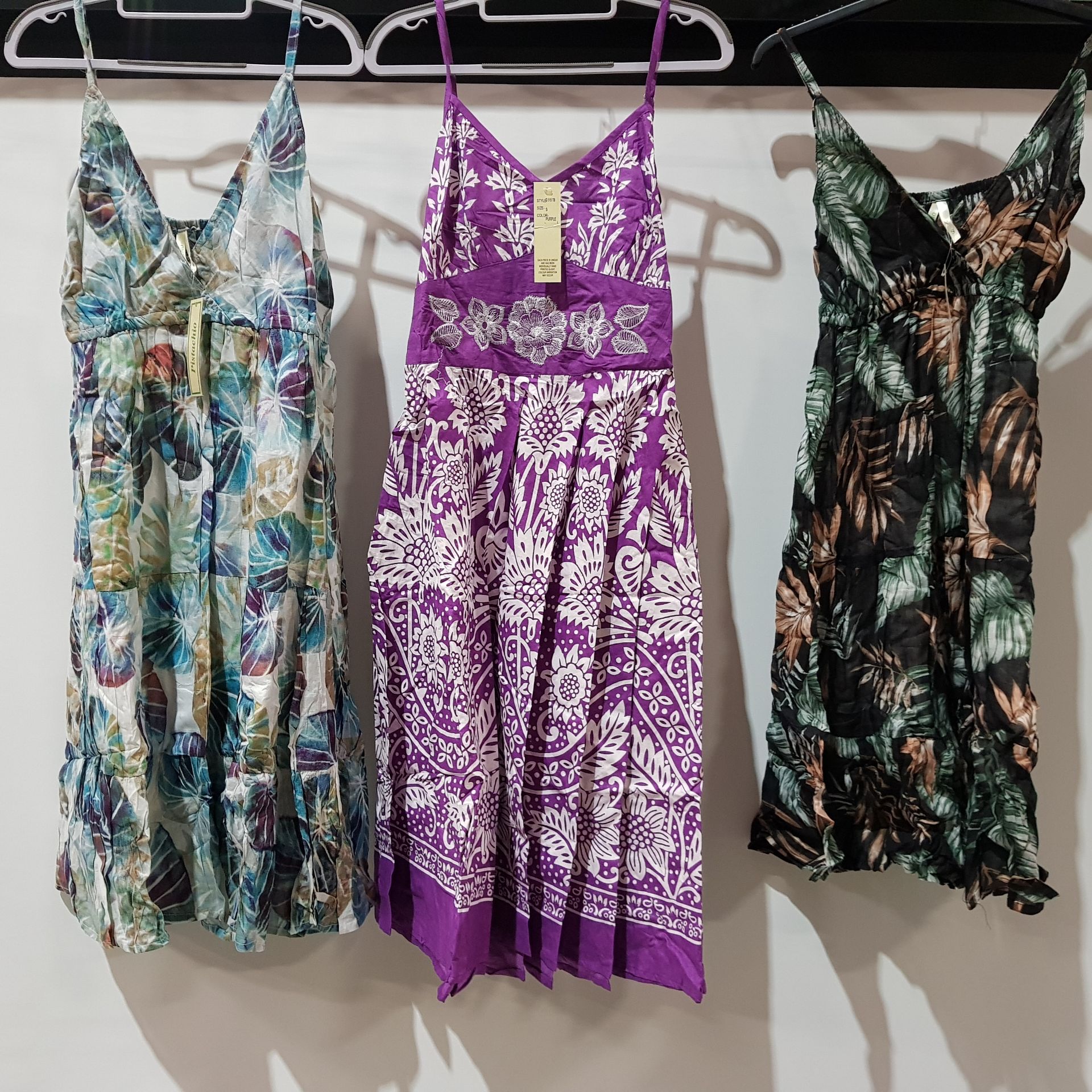 24 X BRAND NEW MIXED PISTACHIO SUMMER DRESSES 12 IN PURPLE, SIZE SMALL, 12 MIXED STYLES AND SIZES