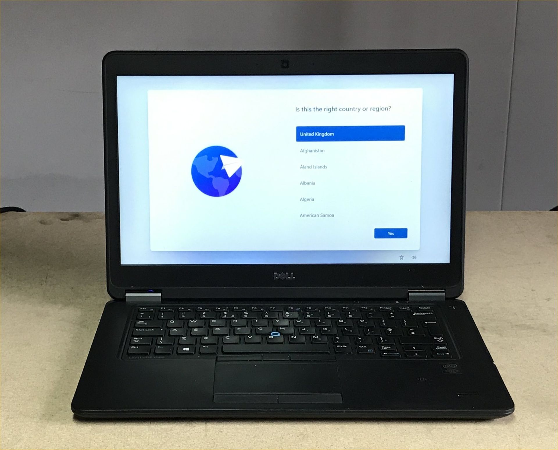 DELL LATITUDE E7450 LAPTOP, INTEL I7-5600U CPU, 8GB RAM, 256GB HDD, DATA WIPED & WIN 11 INSTALLED,