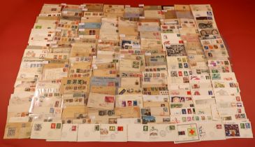 COLLECTIONS & ACCUMULATIONS WORLD WIDE COVERS "BECAUSE I LIKED THEM" LOT. A collectors