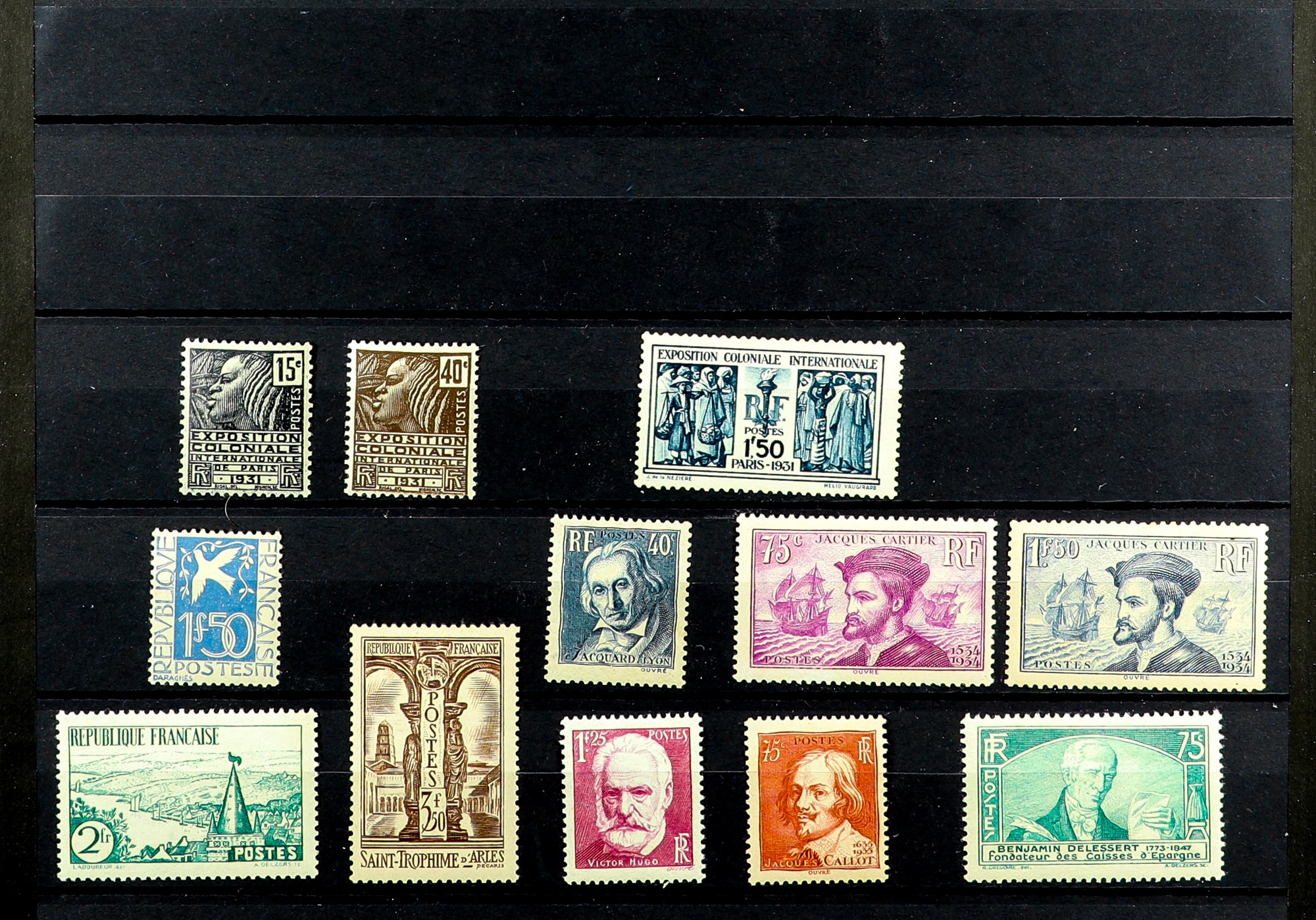 FRANCE 1930 - 1946 NEVER HINGED MINT COLLECTION on protective pages, sets, Red Cross issues, Postage - Image 2 of 4