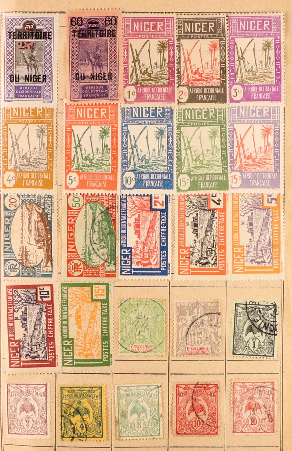 COLLECTIONS & ACCUMULATIONS WORLD RANGES 19th Century to 1940's mint & used stamps in ten unpriced - Image 20 of 35