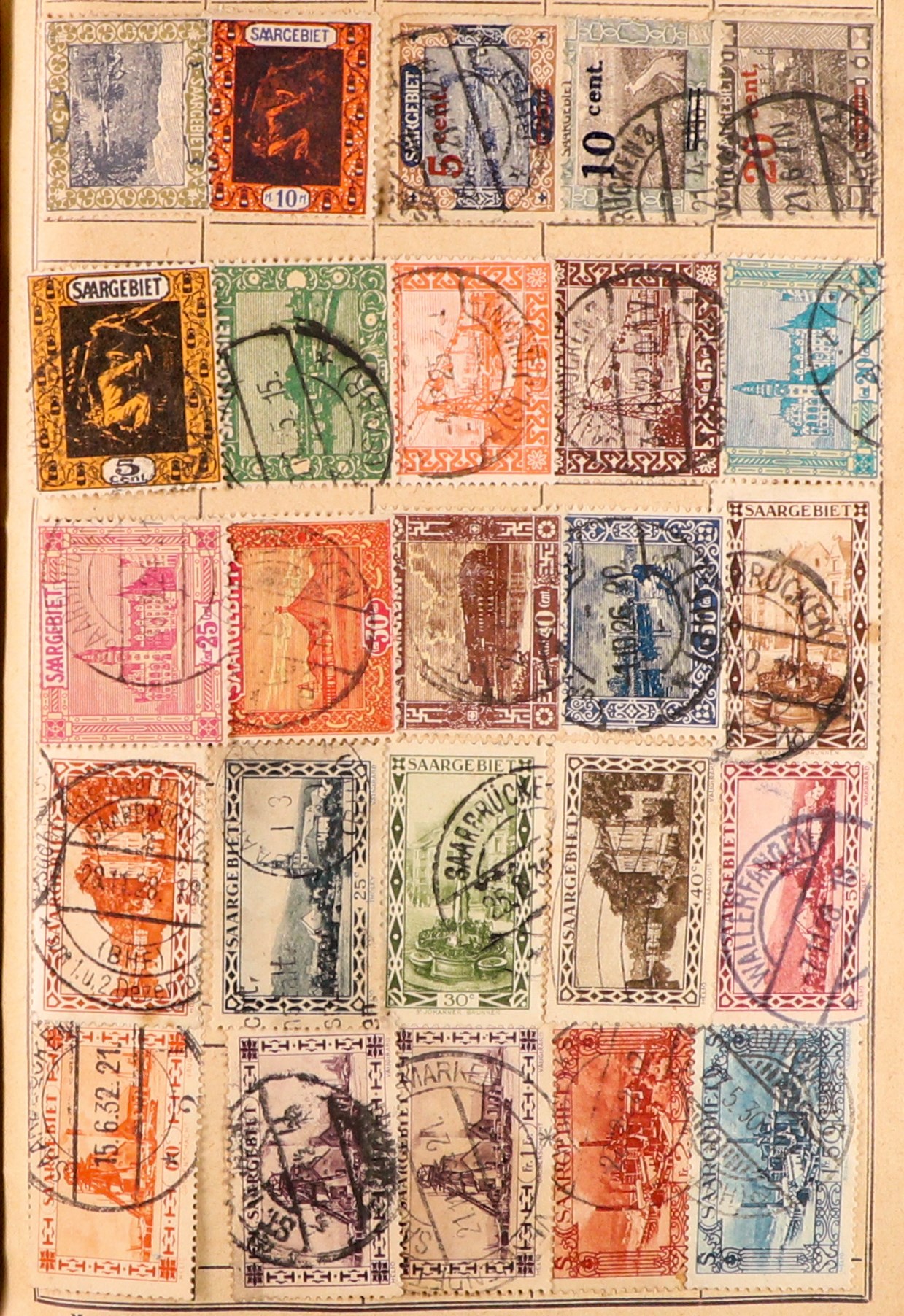COLLECTIONS & ACCUMULATIONS WORLD RANGES 19th Century to 1940's mint & used stamps in ten unpriced - Image 21 of 35