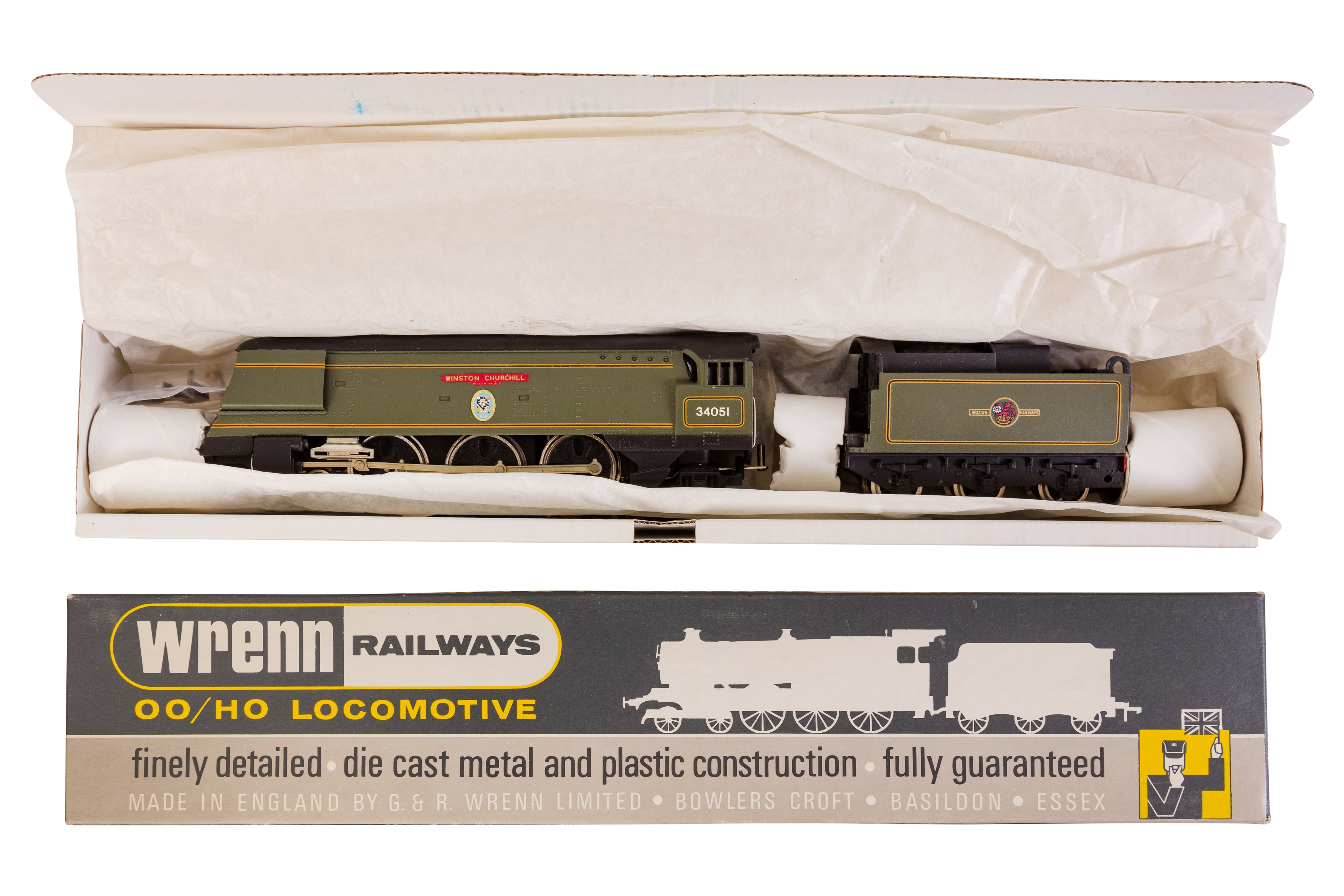 A WRENN OO GAUGE W2265 STREAMLINED BULLIED PACIFIC LOCOMOTIVE 'WINSTON CHURCHILL' - Image 6 of 7