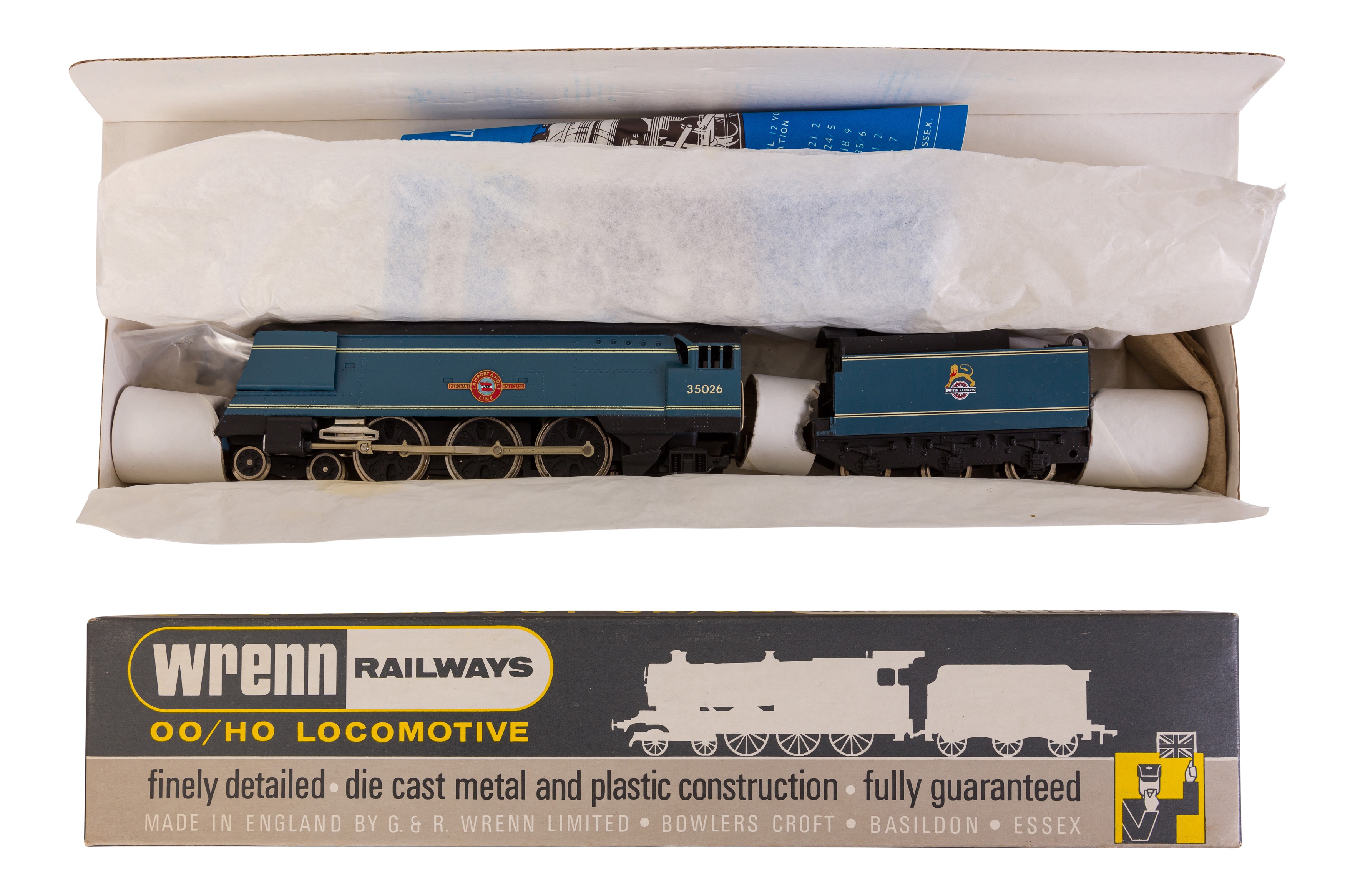 A WRENN OO GAUGE W2267 4-6-2 STREAMLINED MERCHANT NAVY CLASS LOCOMOTIVE ' LAMPORT & HOLT' - Image 6 of 7