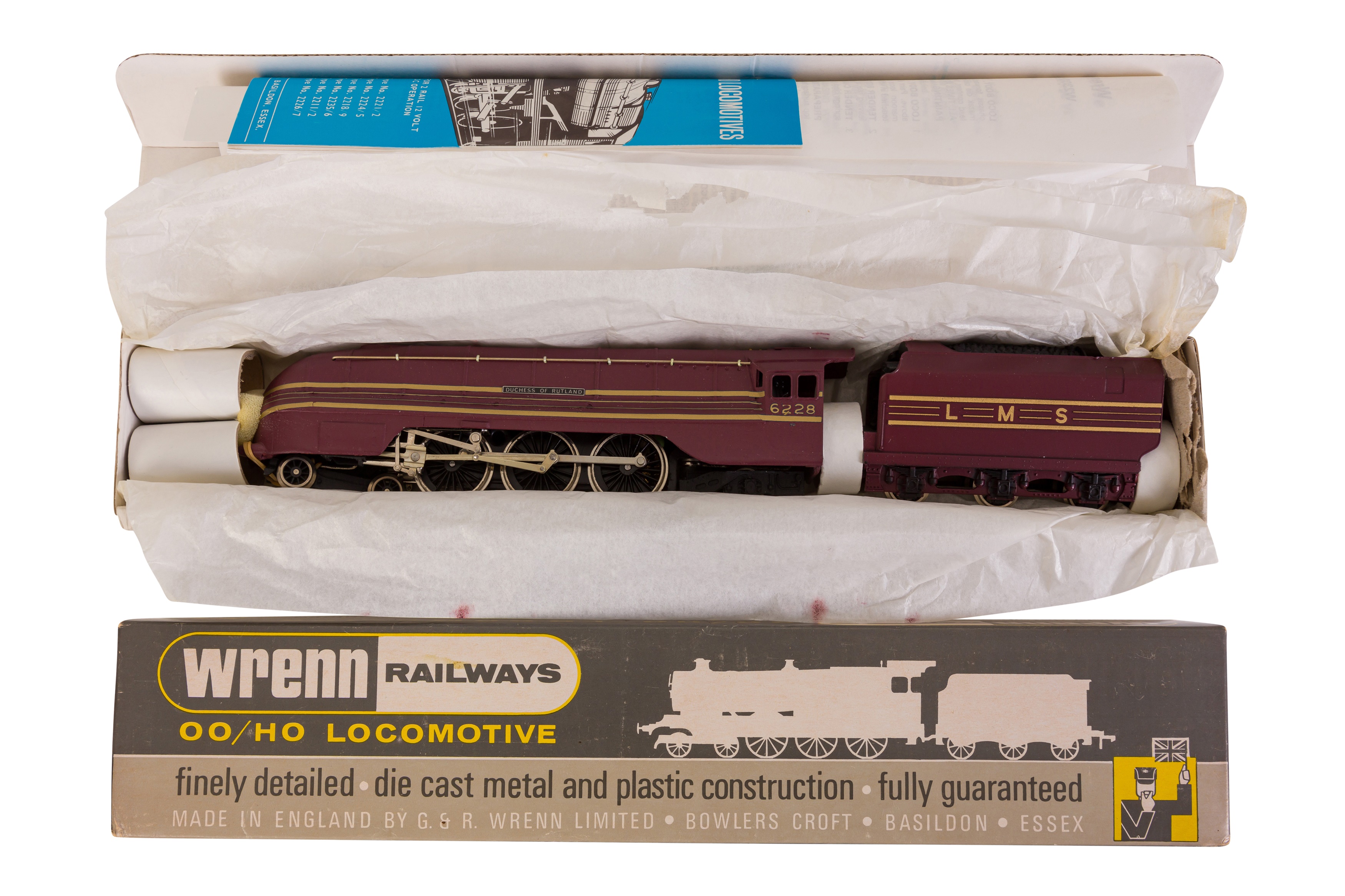 A WRENN OO GAUGE W2302A STREAMLINED CORONATION CLASS LOCOMOTIVE 'DUCHESS OF RUTLAND - Image 6 of 7