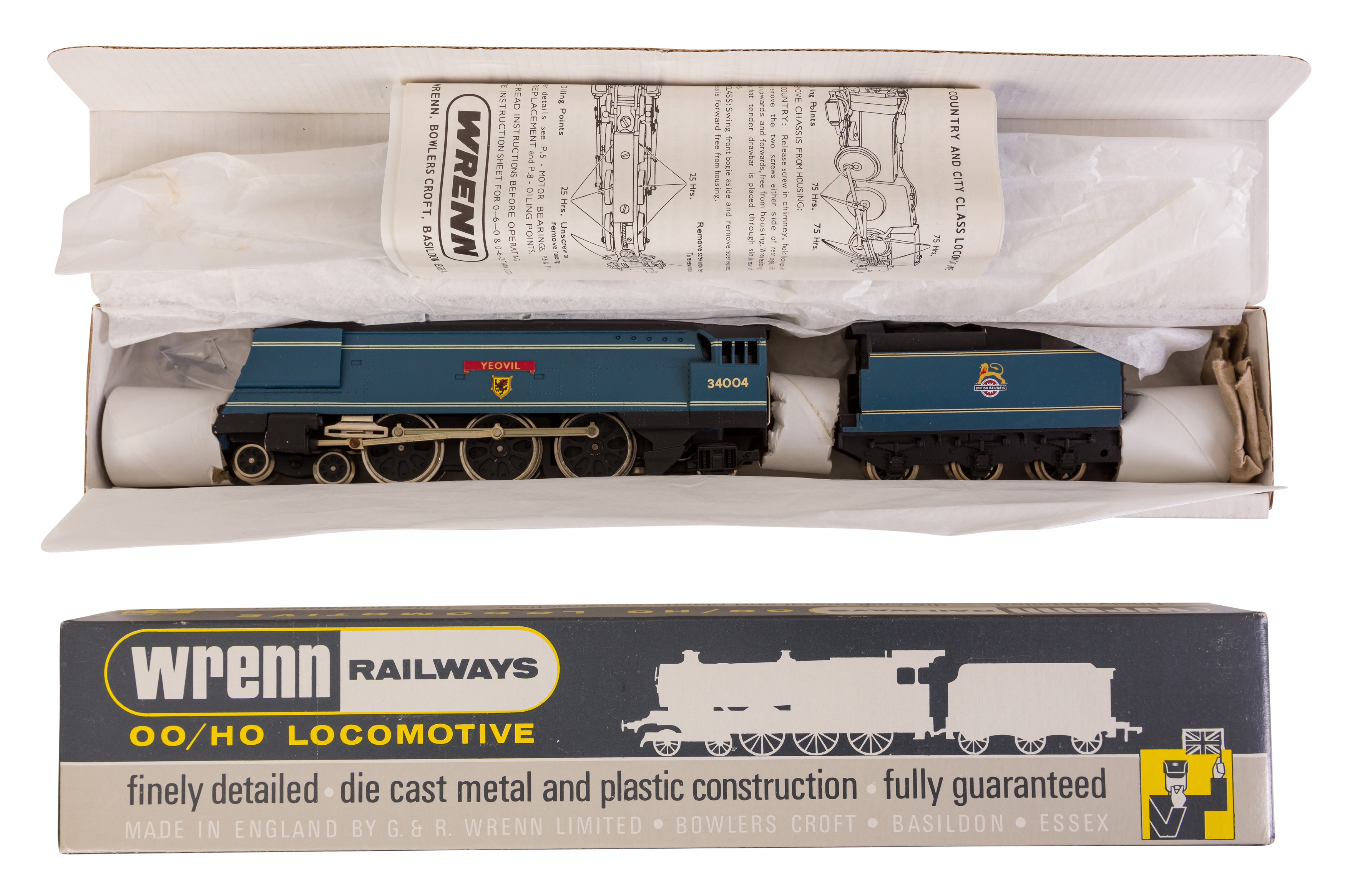 A WRENN OO GAUGE W2268 STREAMLINED WEST COUNTRY CLASS LOCOMOTIVE 'YEOVIL', - Image 6 of 7