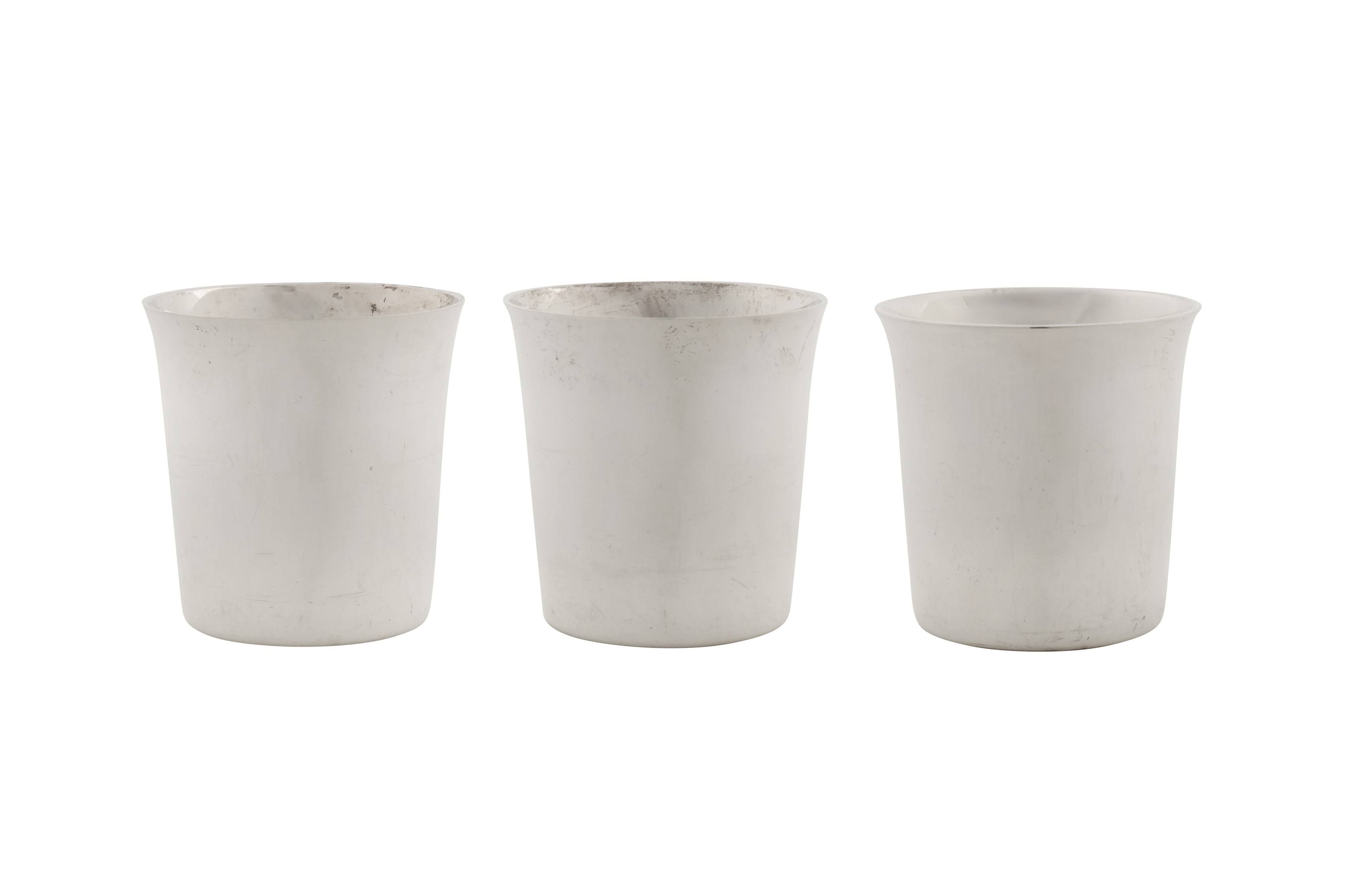 Three mid-20th century sterling silver small beakers, New York circa 1970 by Tiffany