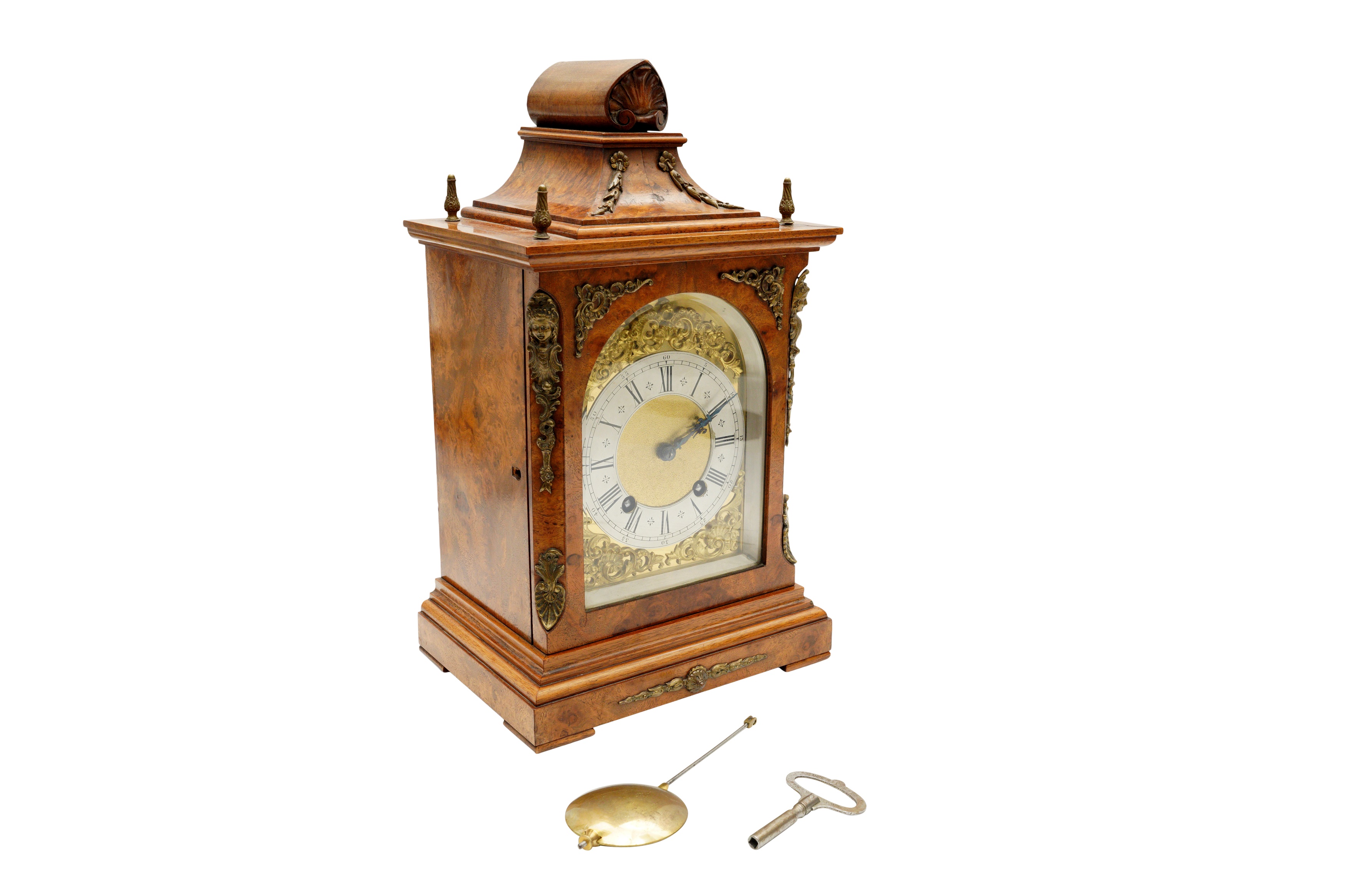 A LATE 19TH CENTURY GERMAN MANTEL CLOCK - Image 2 of 4