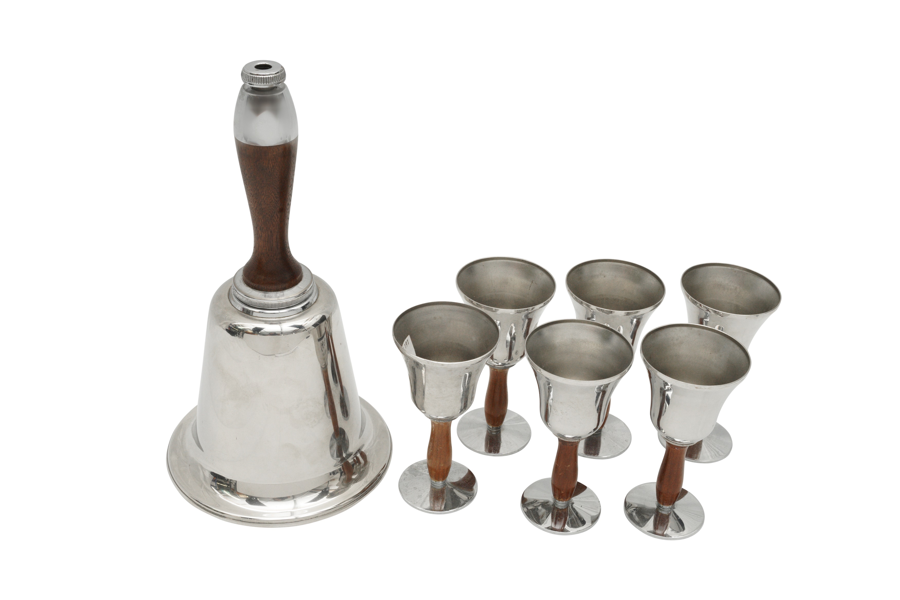 AN ART DECO BELL COCKTAIL SET - Image 2 of 2